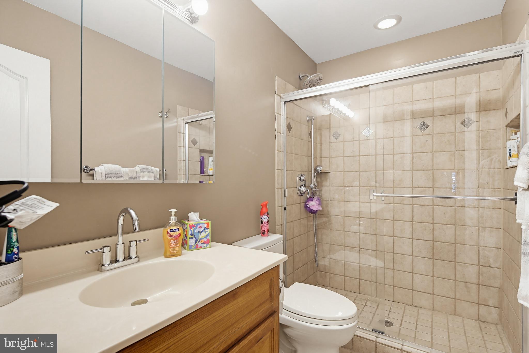 TIMBERGROVE - Residential