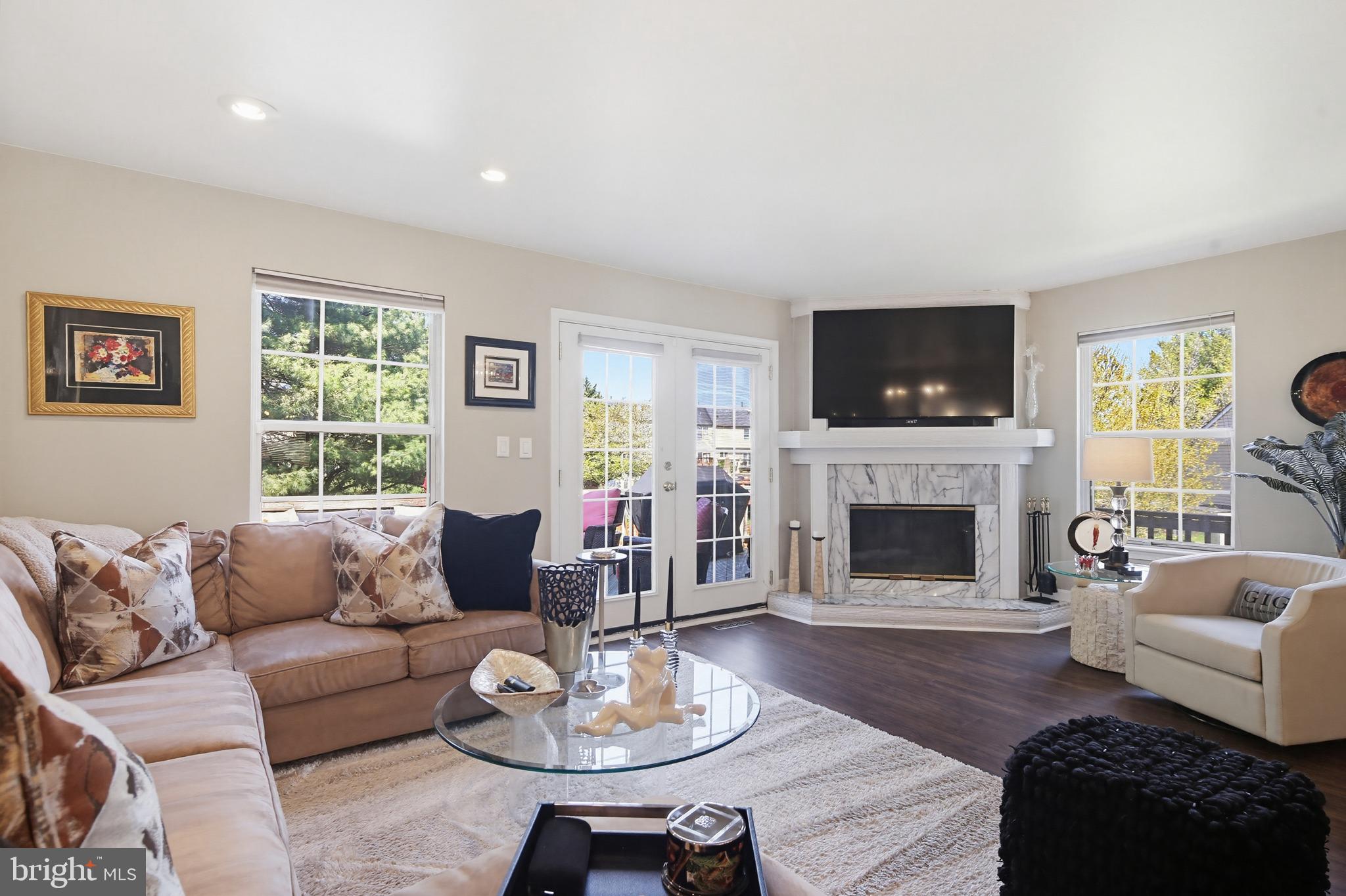 TIMBERGROVE - Residential