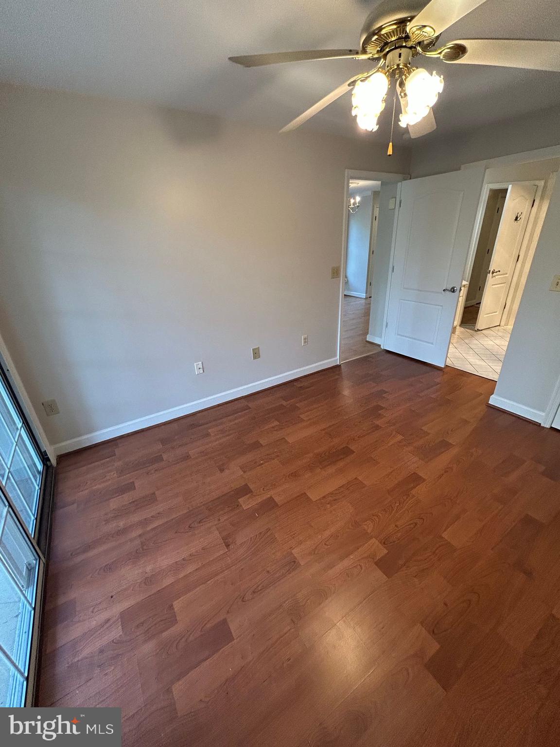 FALLS STATION - Residential Lease