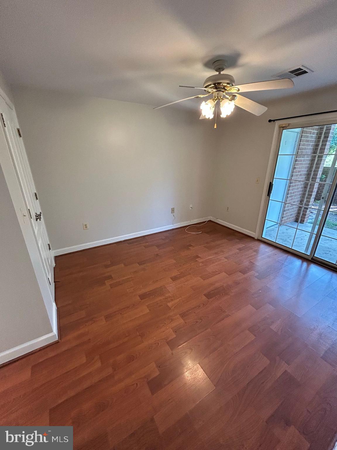 FALLS STATION - Residential Lease