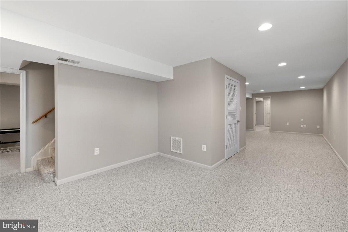 CARLISLE HEIGHTS - Residential