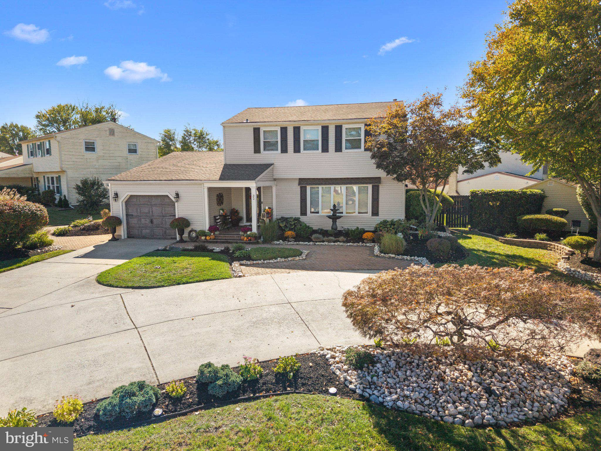 32 LINCOLN DRIVE
