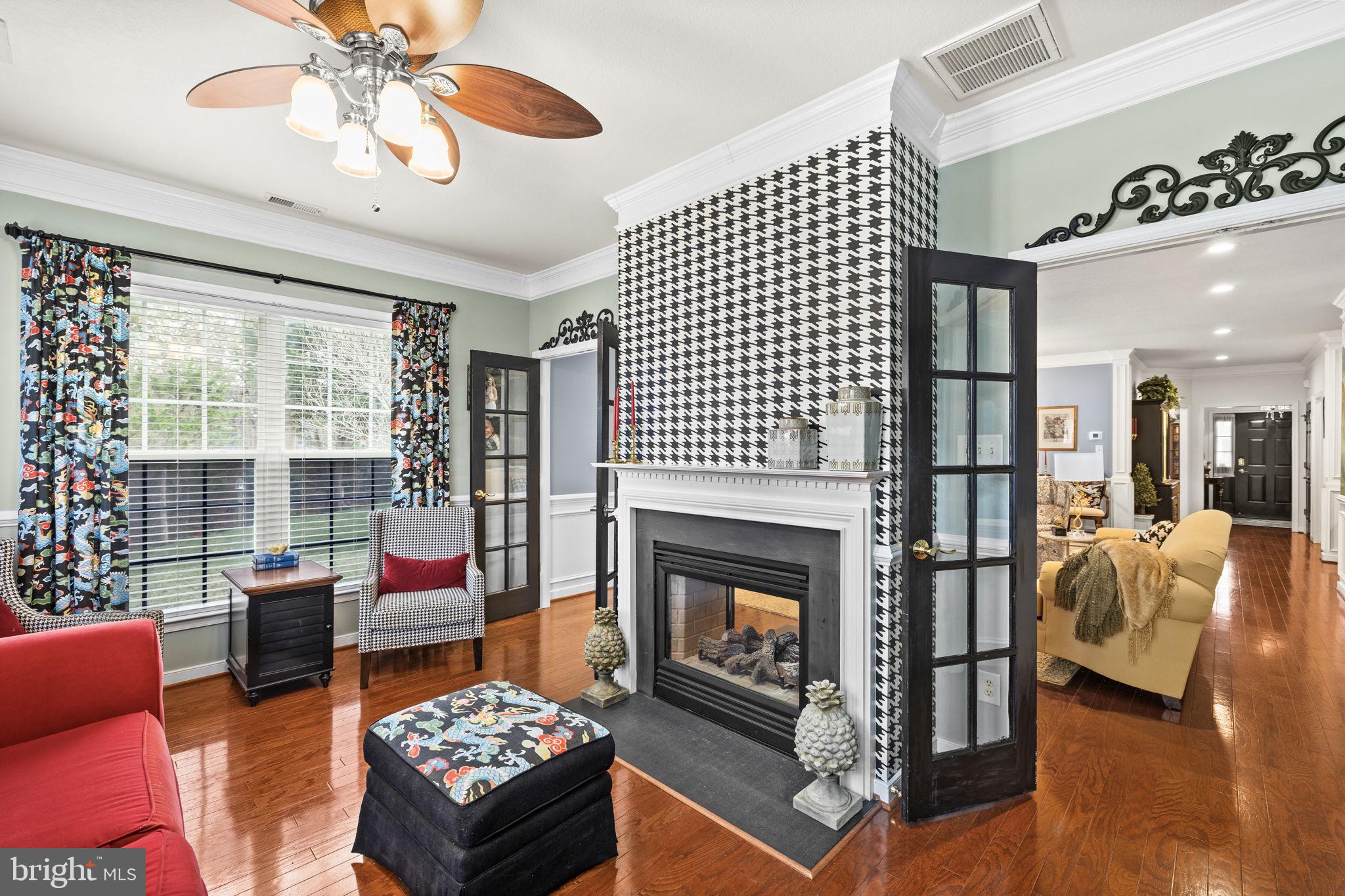 6618 TWIN CEDARS COURT