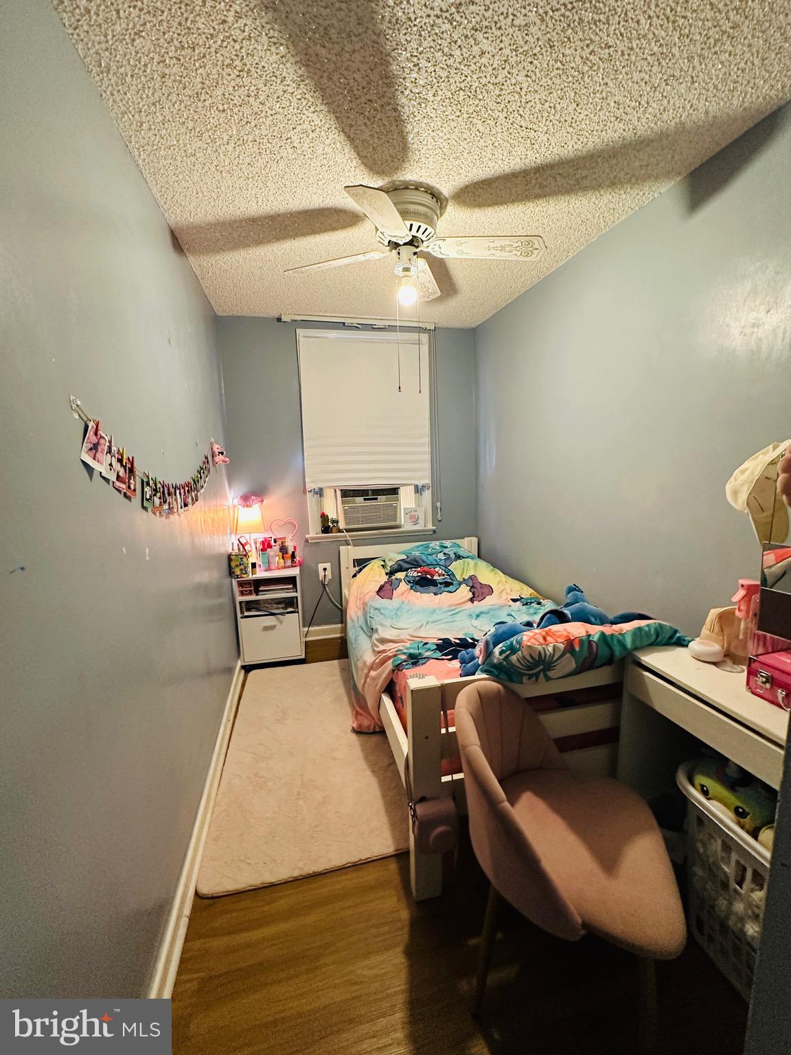 OXFORD CIRCLE - Residential