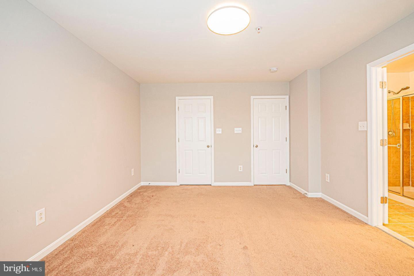 GREENWAY VILLAGE - Residential Lease