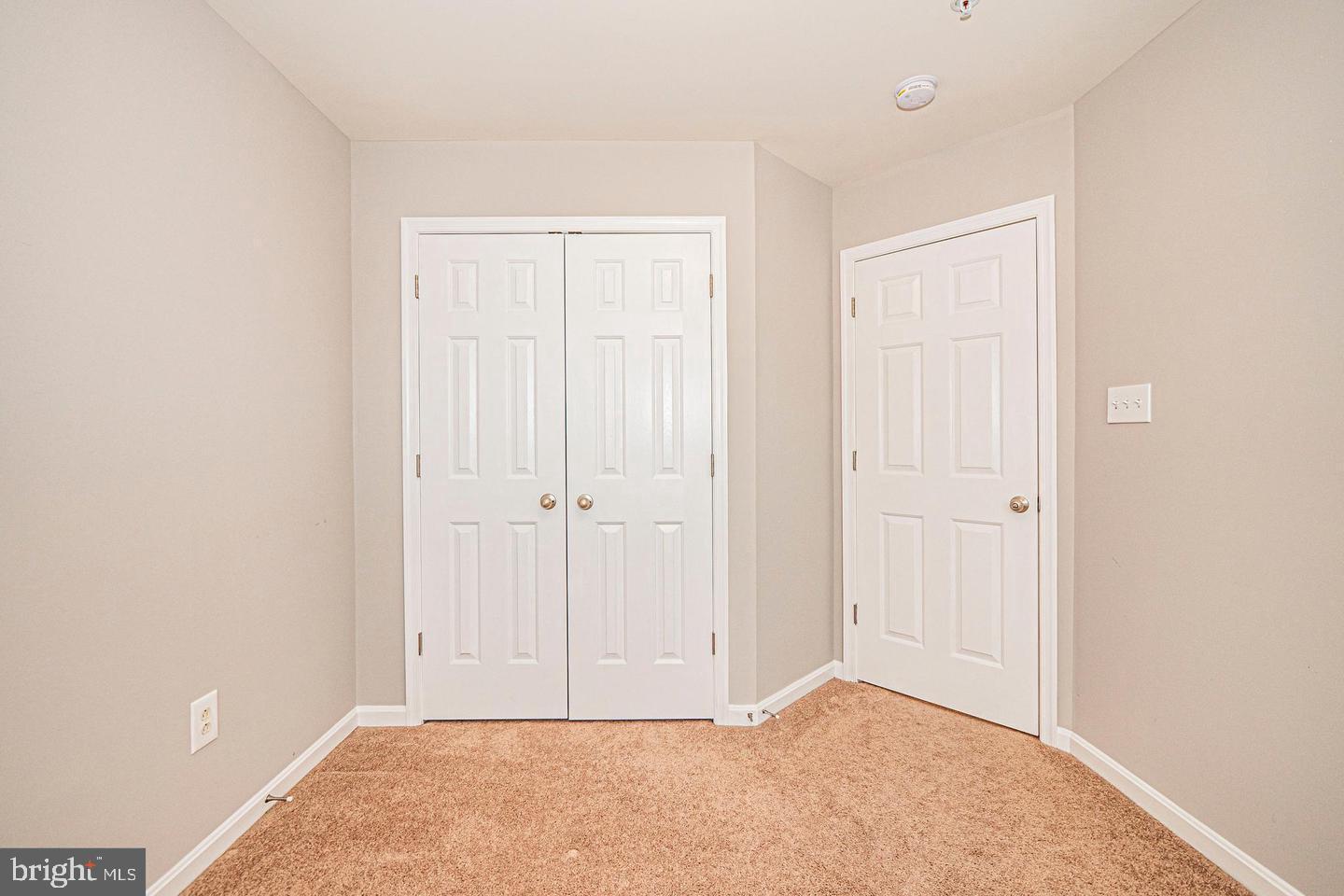 GREENWAY VILLAGE - Residential Lease