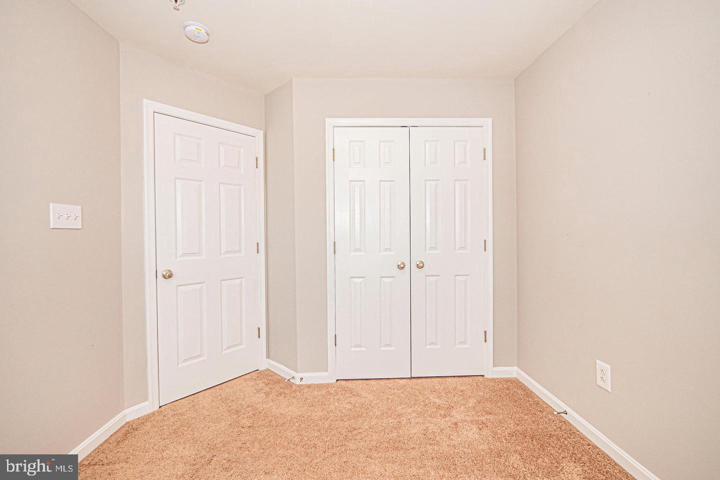 GREENWAY VILLAGE - Residential Lease