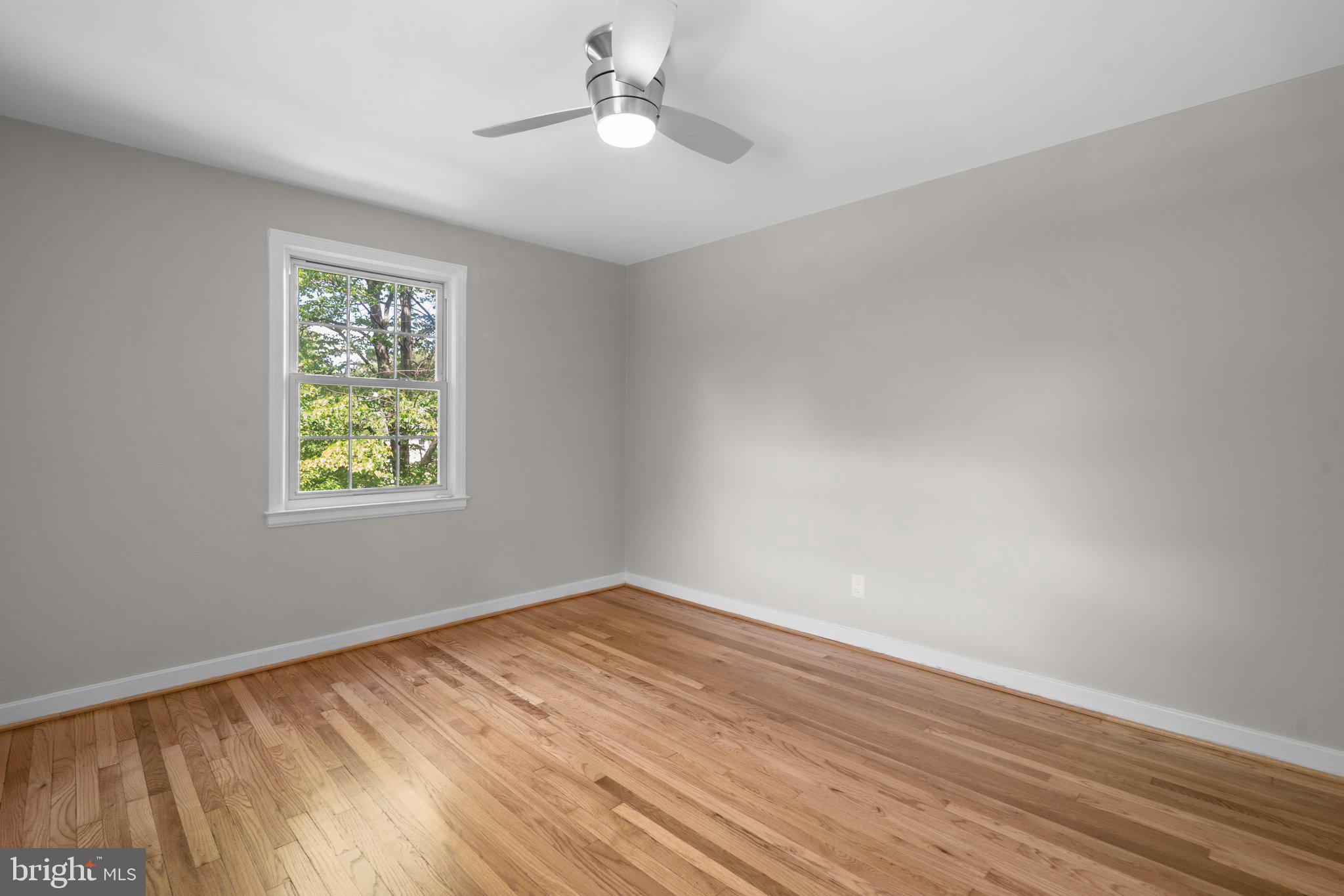 ROCK CREEK VILLAGE CONDOMINIUMS - Residential