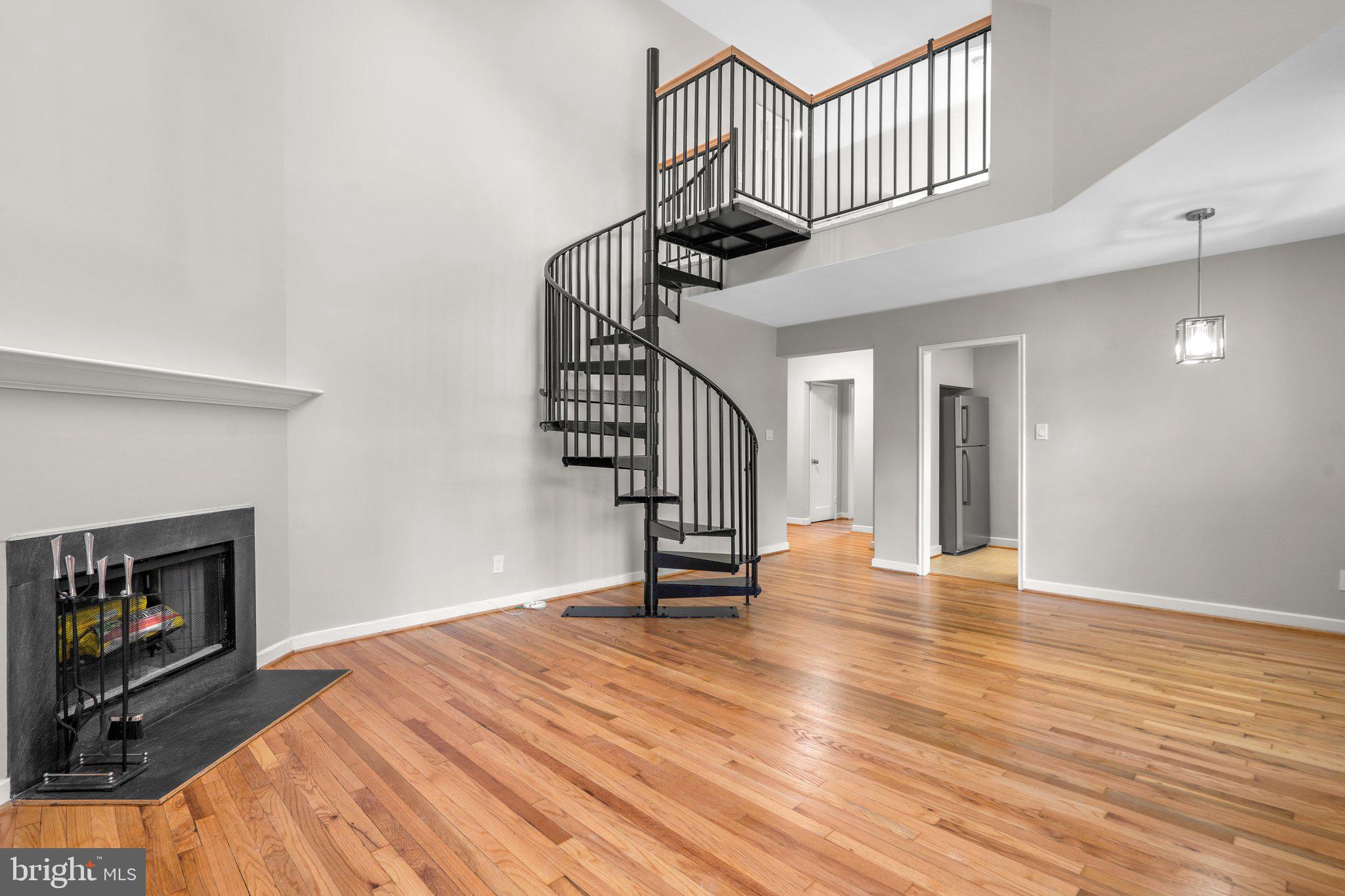 ROCK CREEK VILLAGE CONDOMINIUMS - Residential