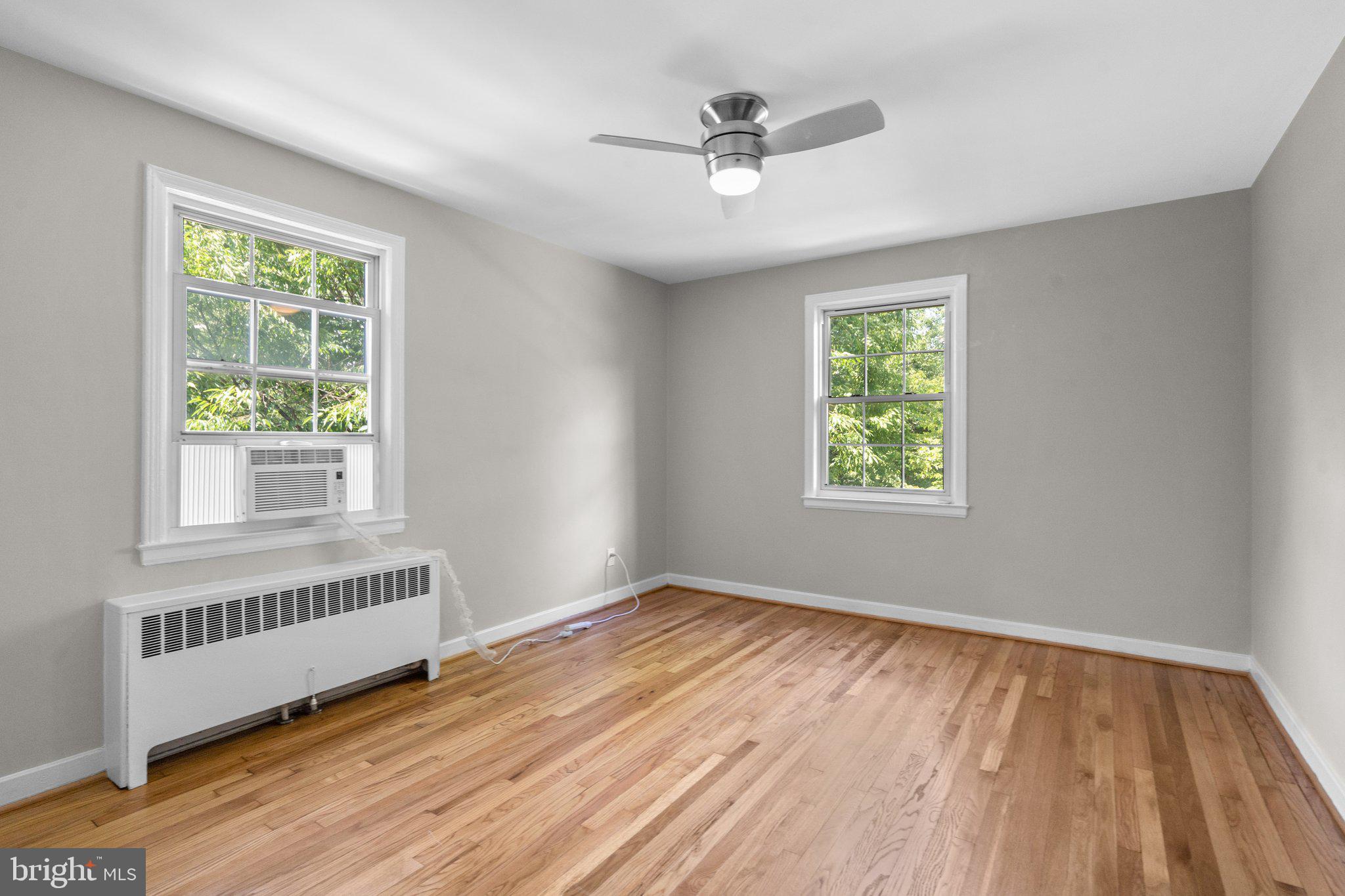 ROCK CREEK VILLAGE CONDOMINIUMS - Residential