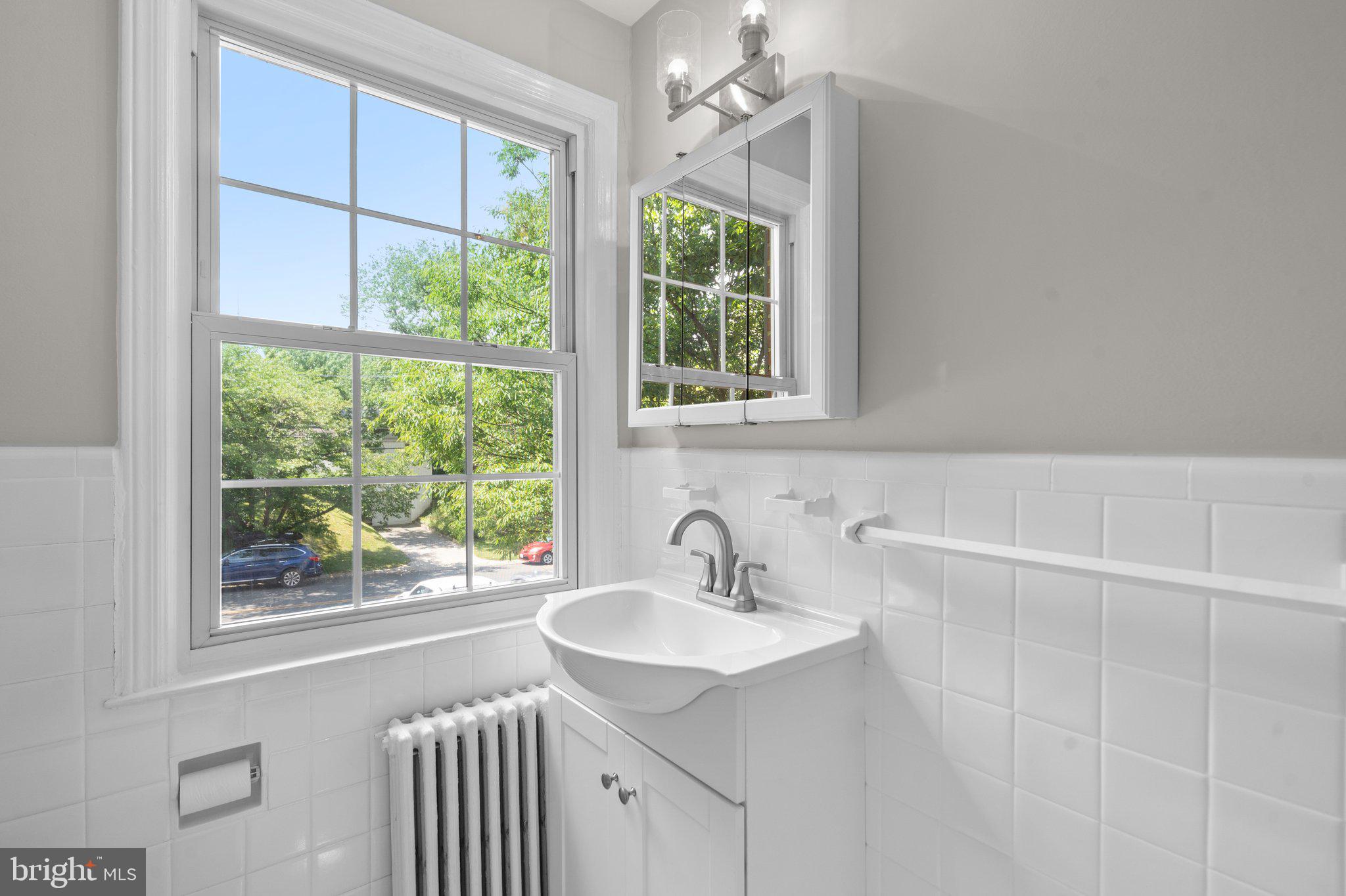 ROCK CREEK VILLAGE CONDOMINIUMS - Residential