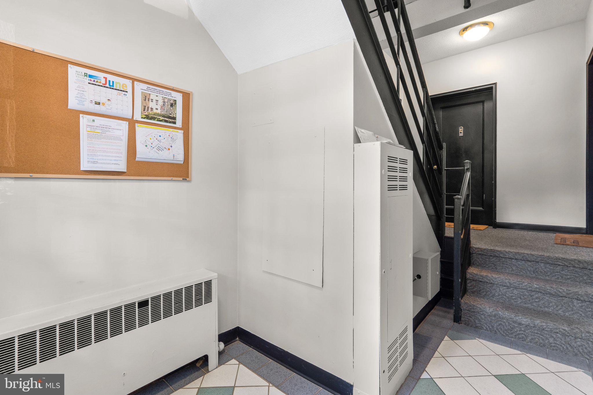 ROCK CREEK VILLAGE CONDOMINIUMS - Residential