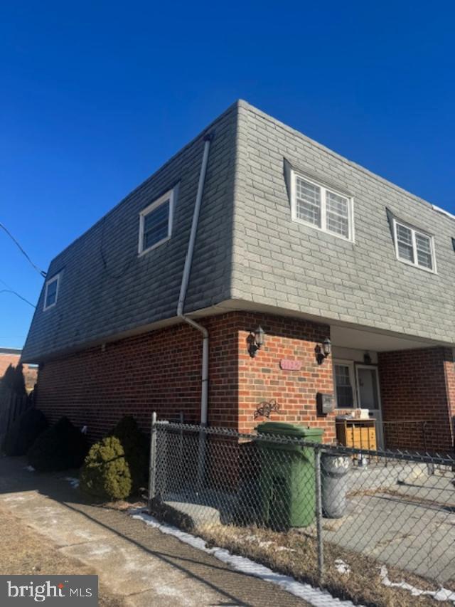 TEMPLE UNIVERSITY - Residential