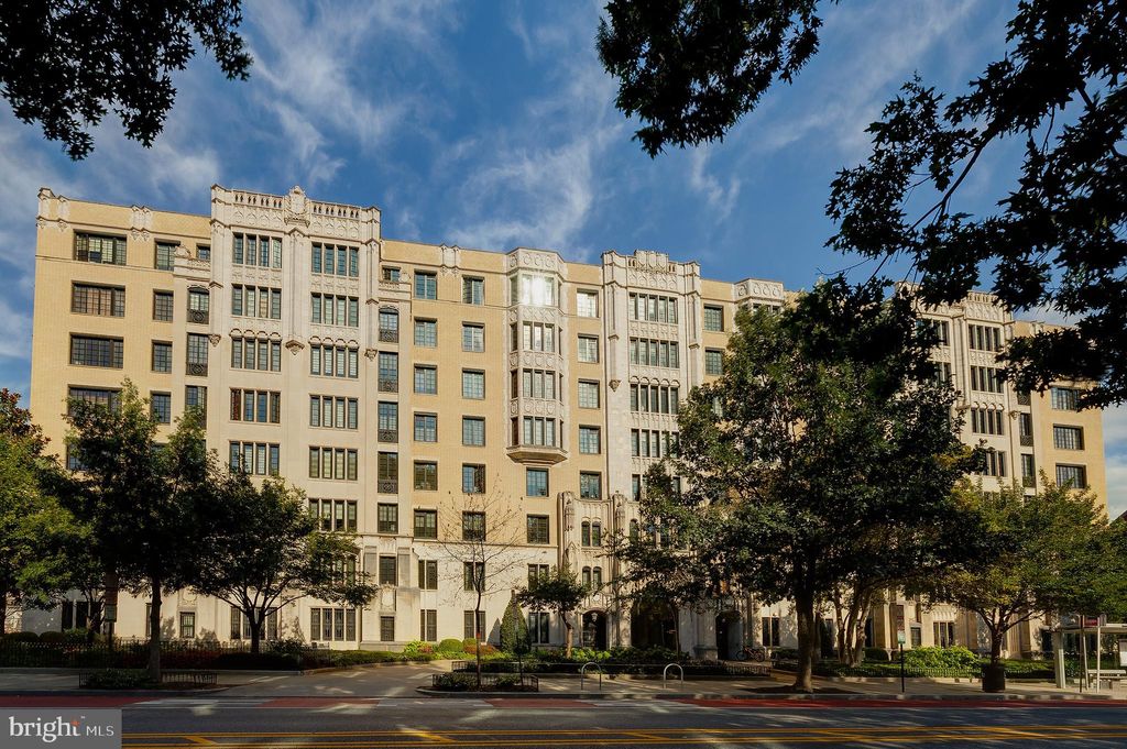 Photo of 1701 16th Street NW #408, WASHINGTON, DC 20009 (MLS # DCDC2214310)