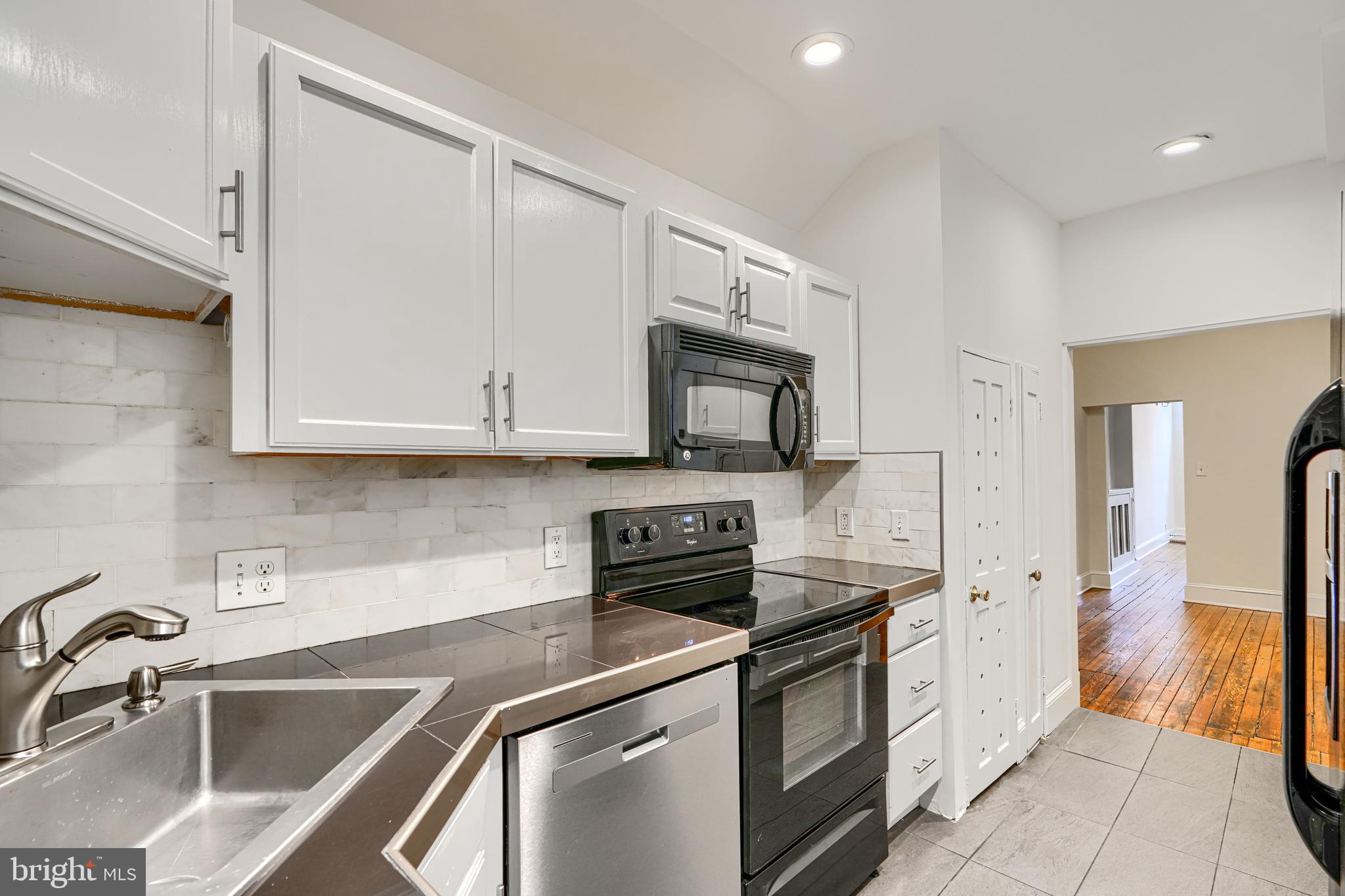 BUTCHERS HILL - Residential