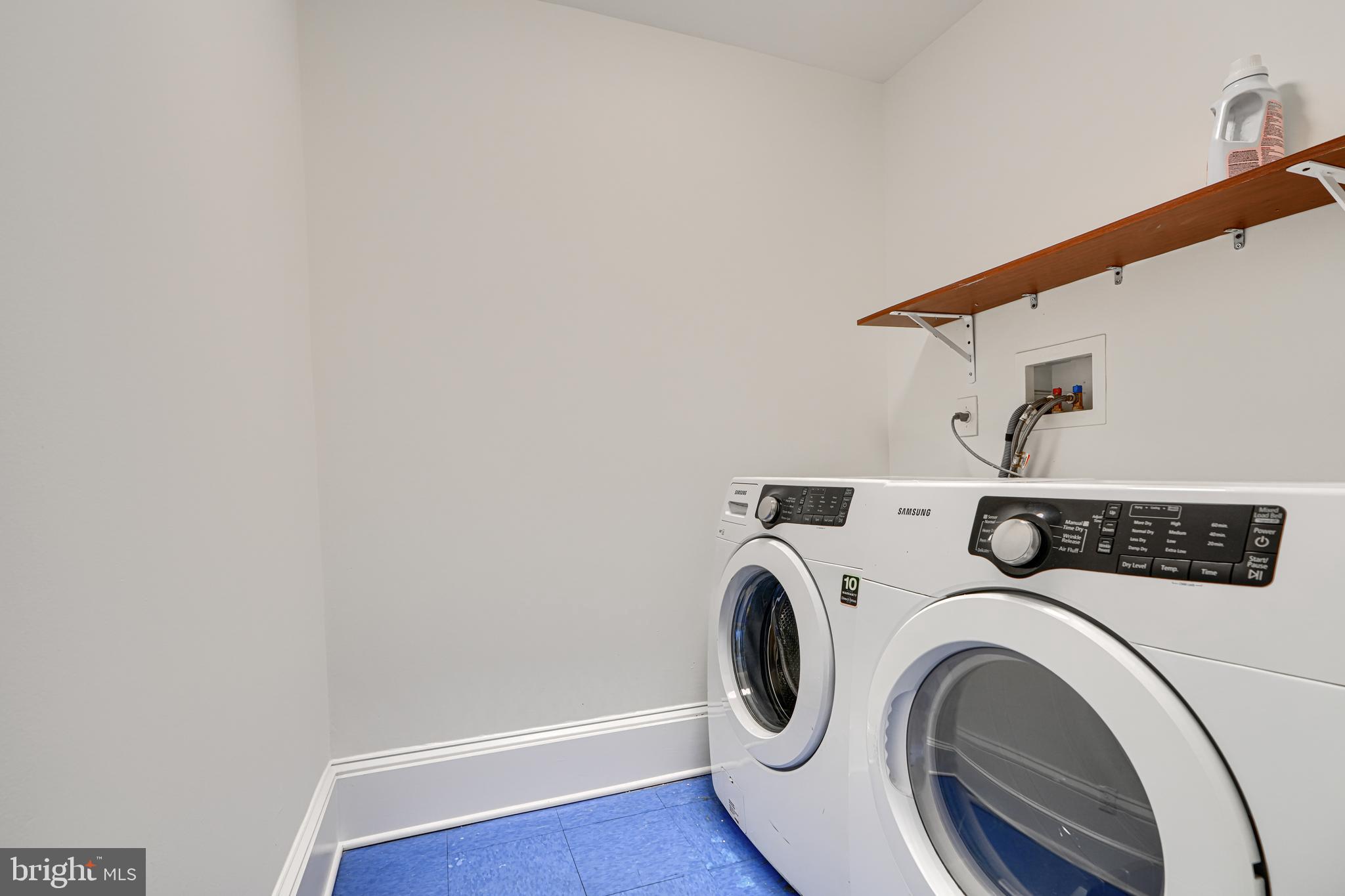 BUTCHERS HILL - Residential