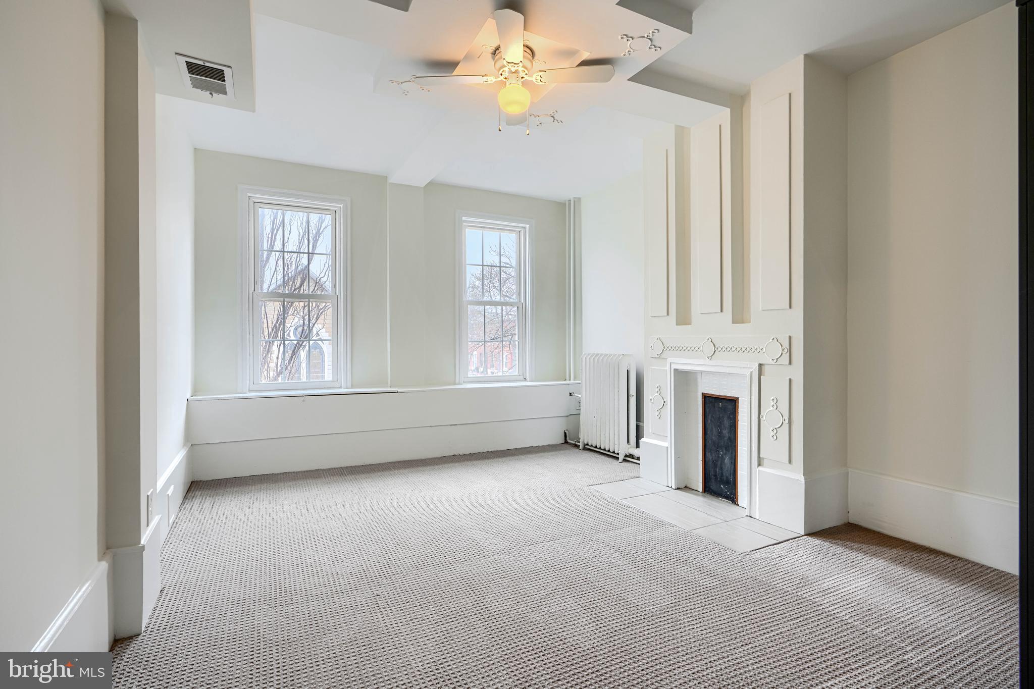 BUTCHERS HILL - Residential