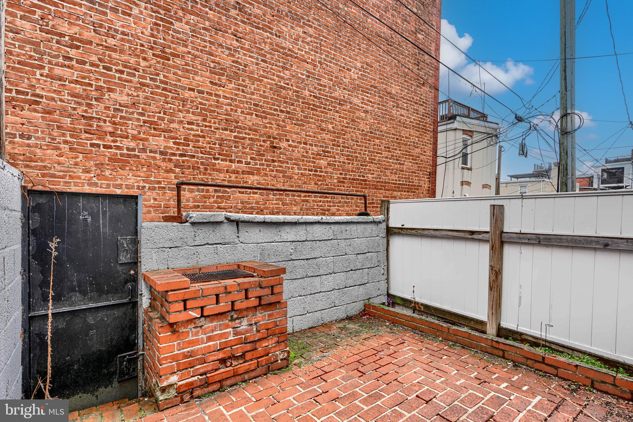 BUTCHERS HILL - Residential