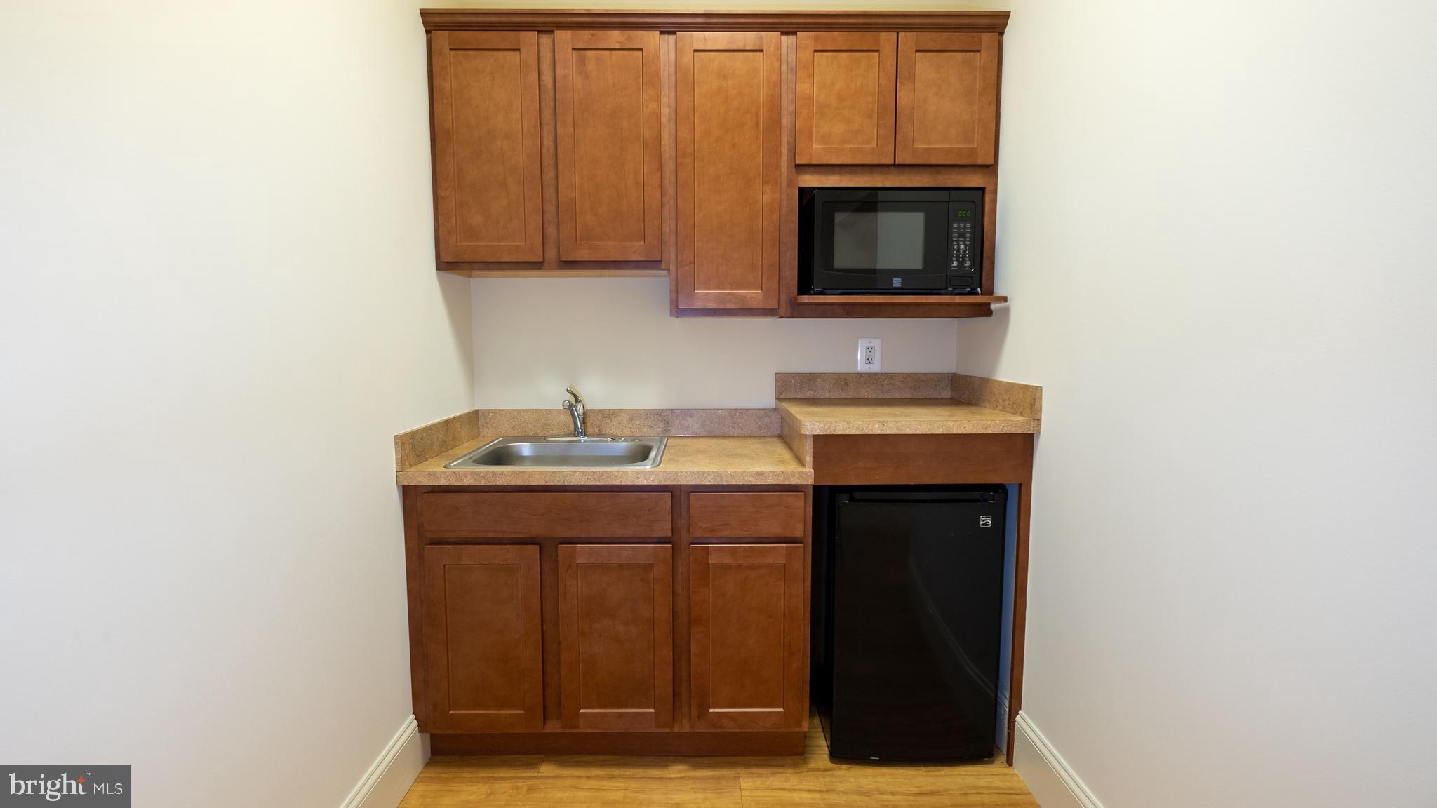 NONE AVAILABLE - Commercial Lease