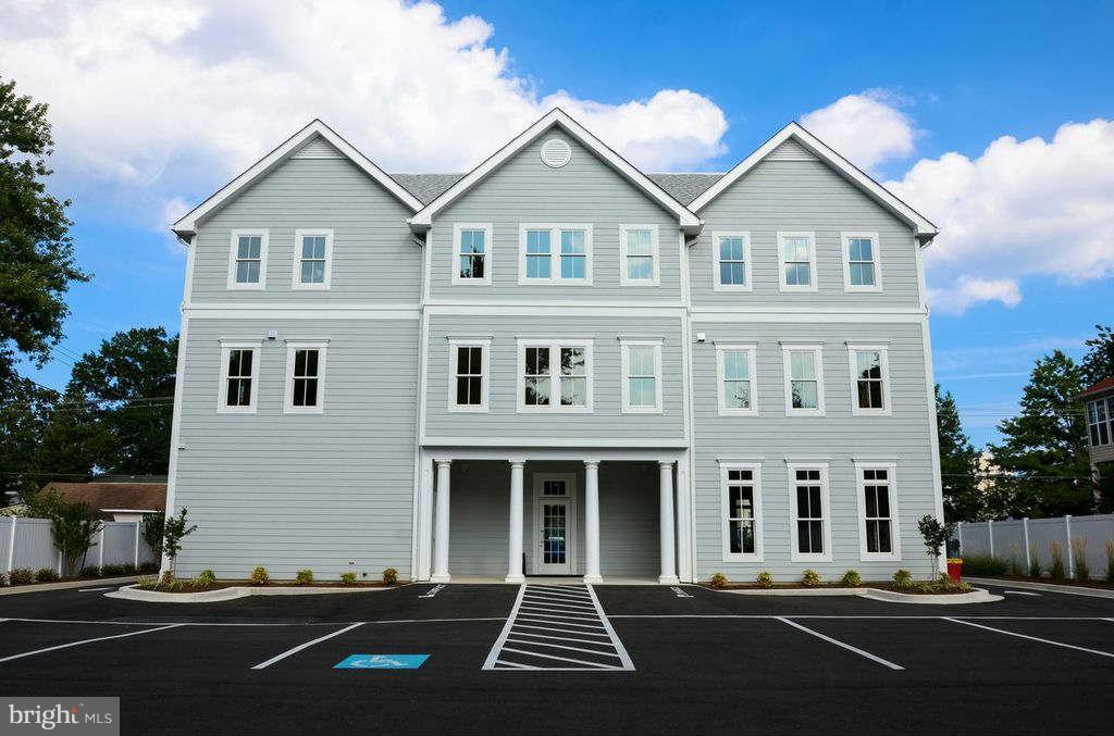 NONE AVAILABLE - Commercial Lease