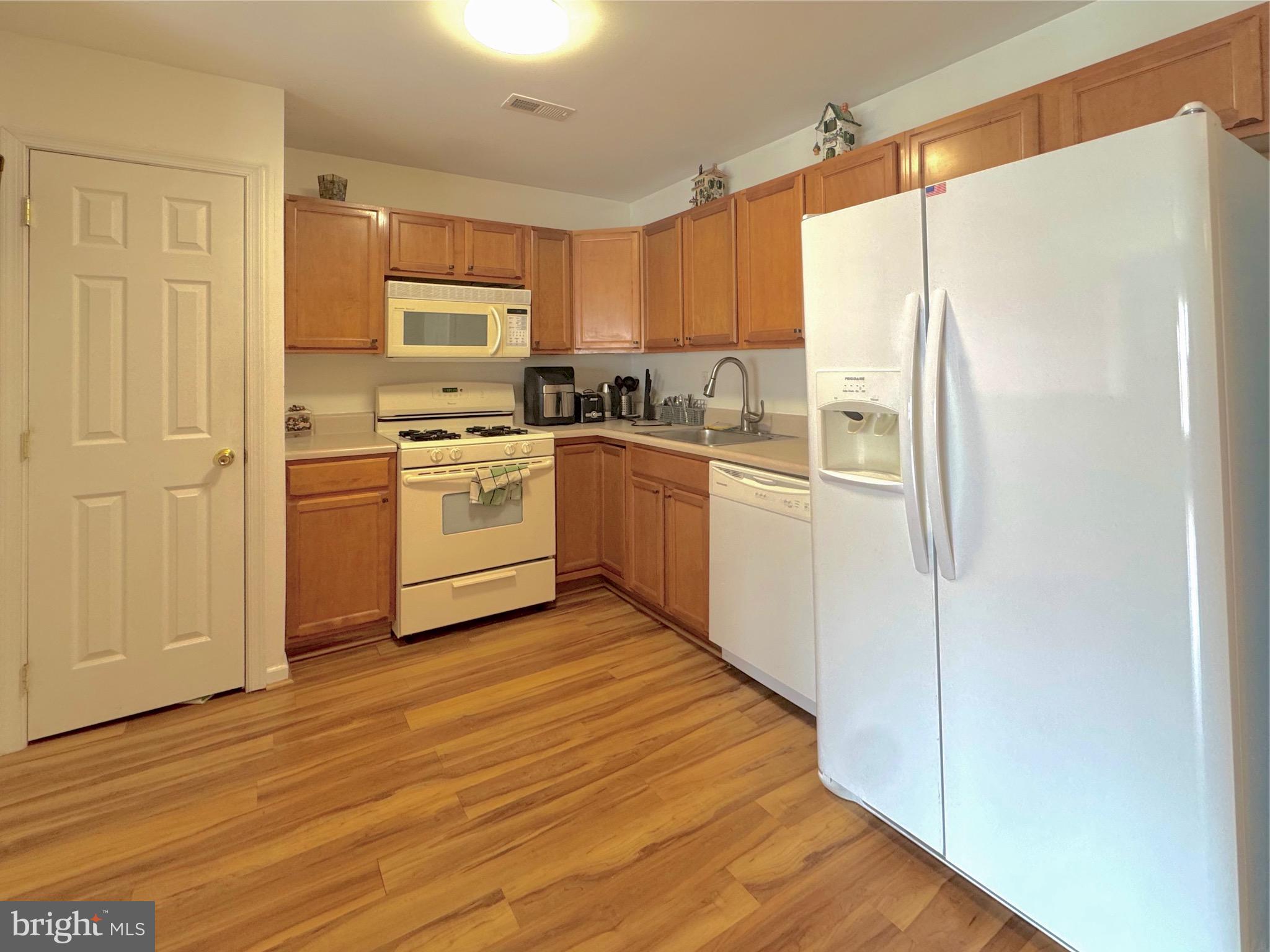 9228 BLUE GRASS ROAD 38 38