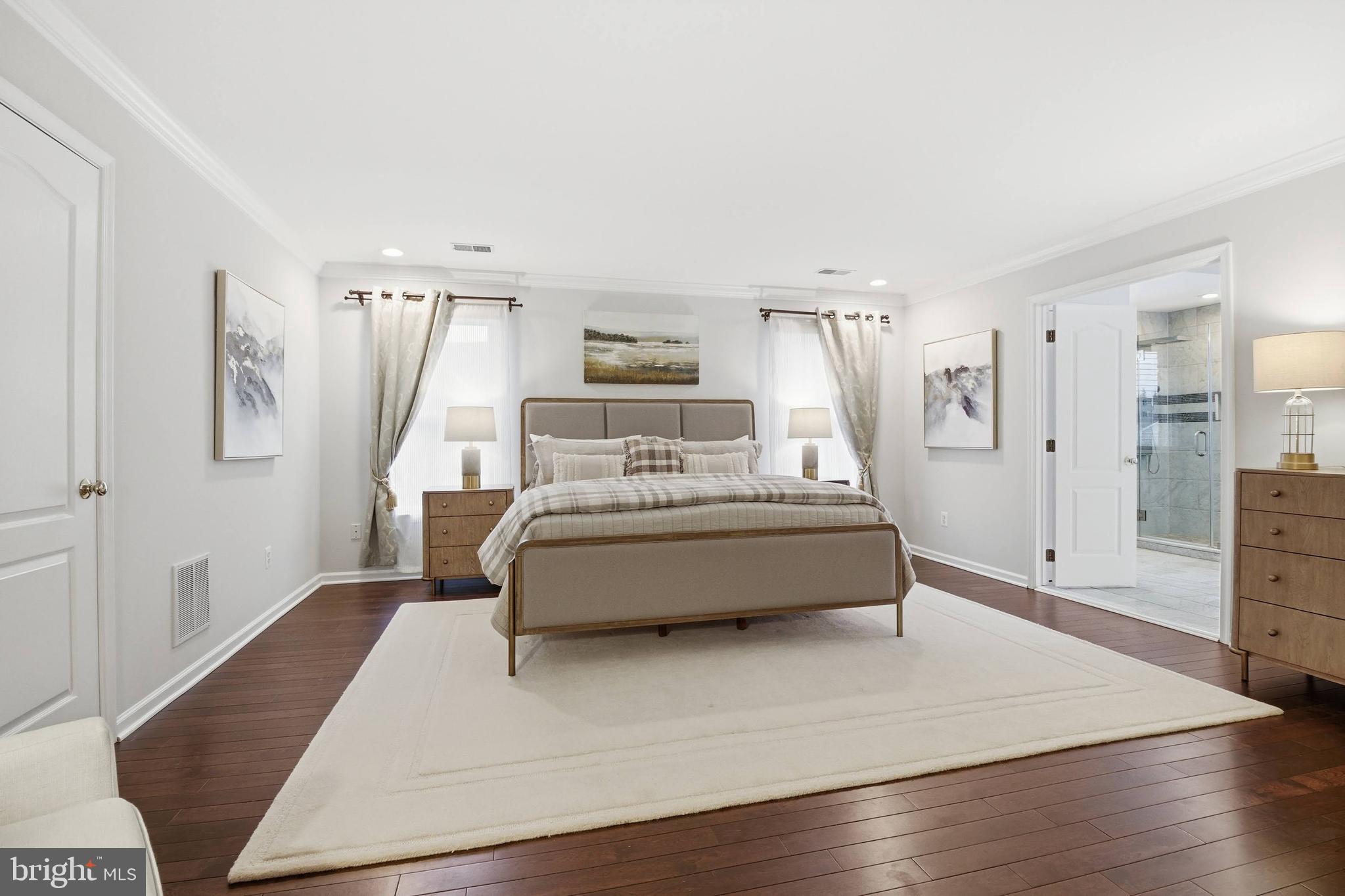 OAKTON RIDGE - Residential