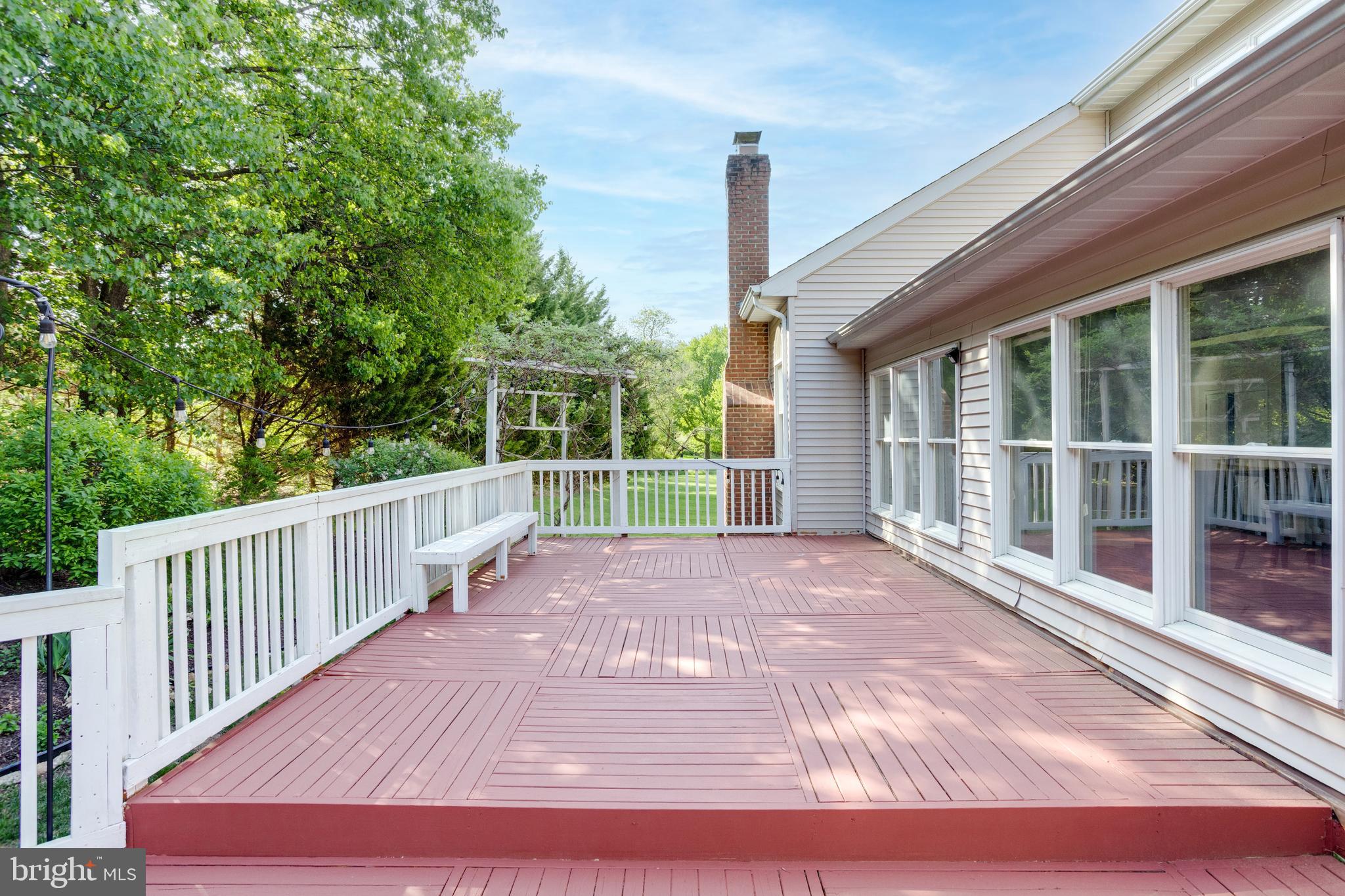 OAKTON RIDGE - Residential