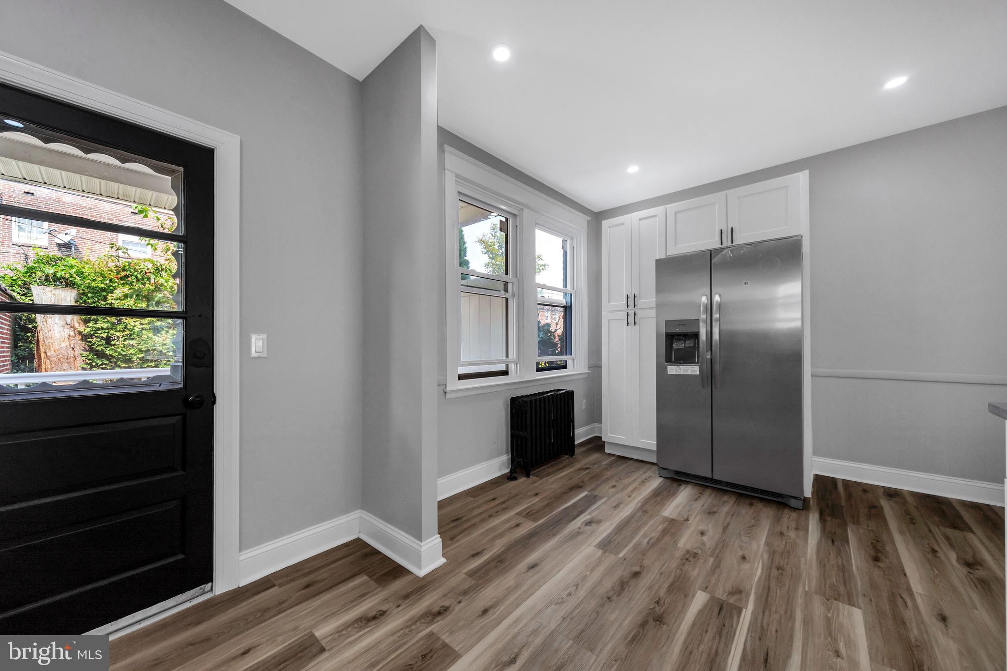 LANSDOWNE PARK - Residential