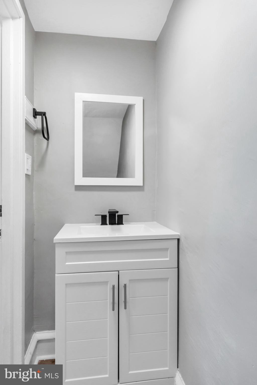 LANSDOWNE PARK - Residential