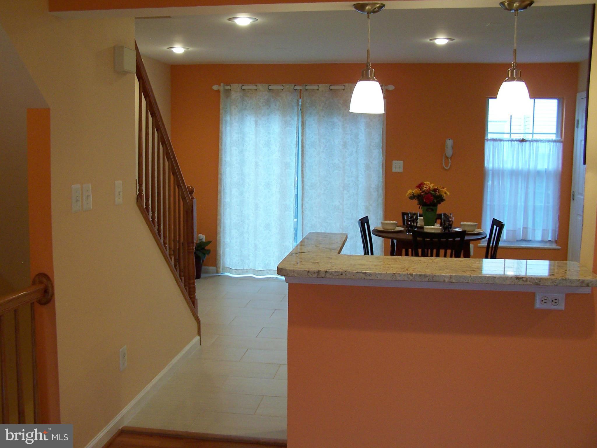 ISLAND CREEK - Residential