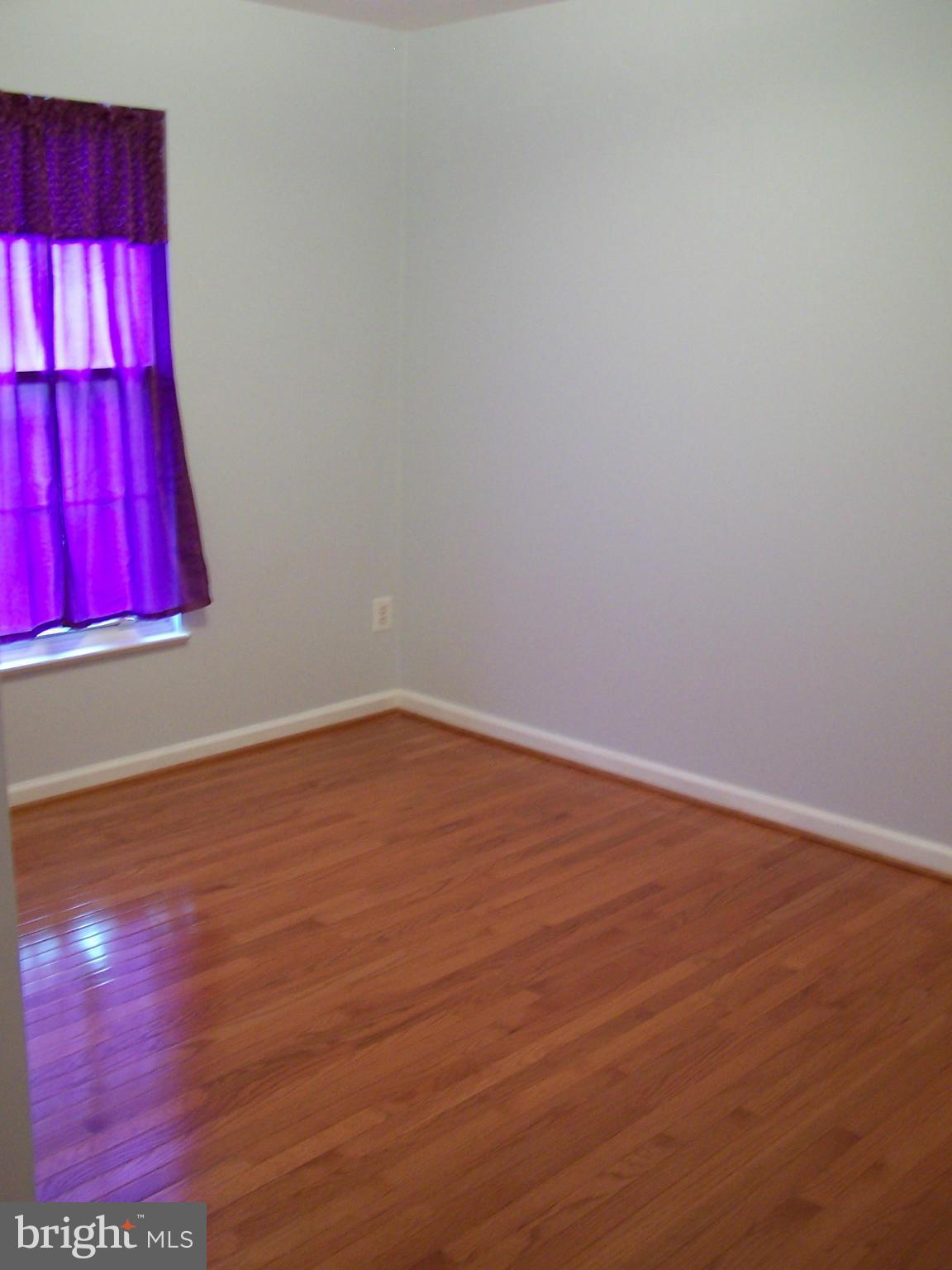 ISLAND CREEK - Residential