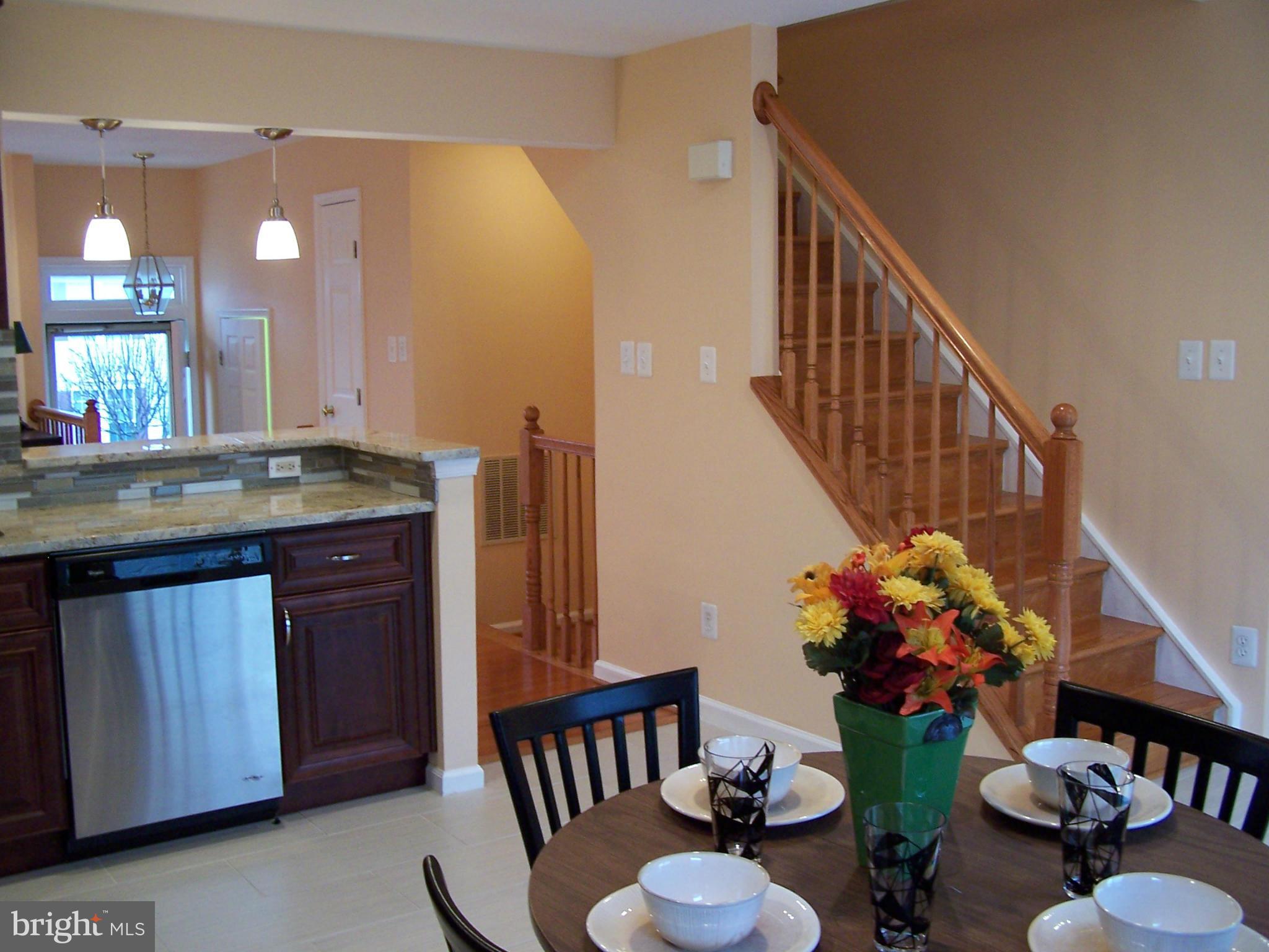 ISLAND CREEK - Residential