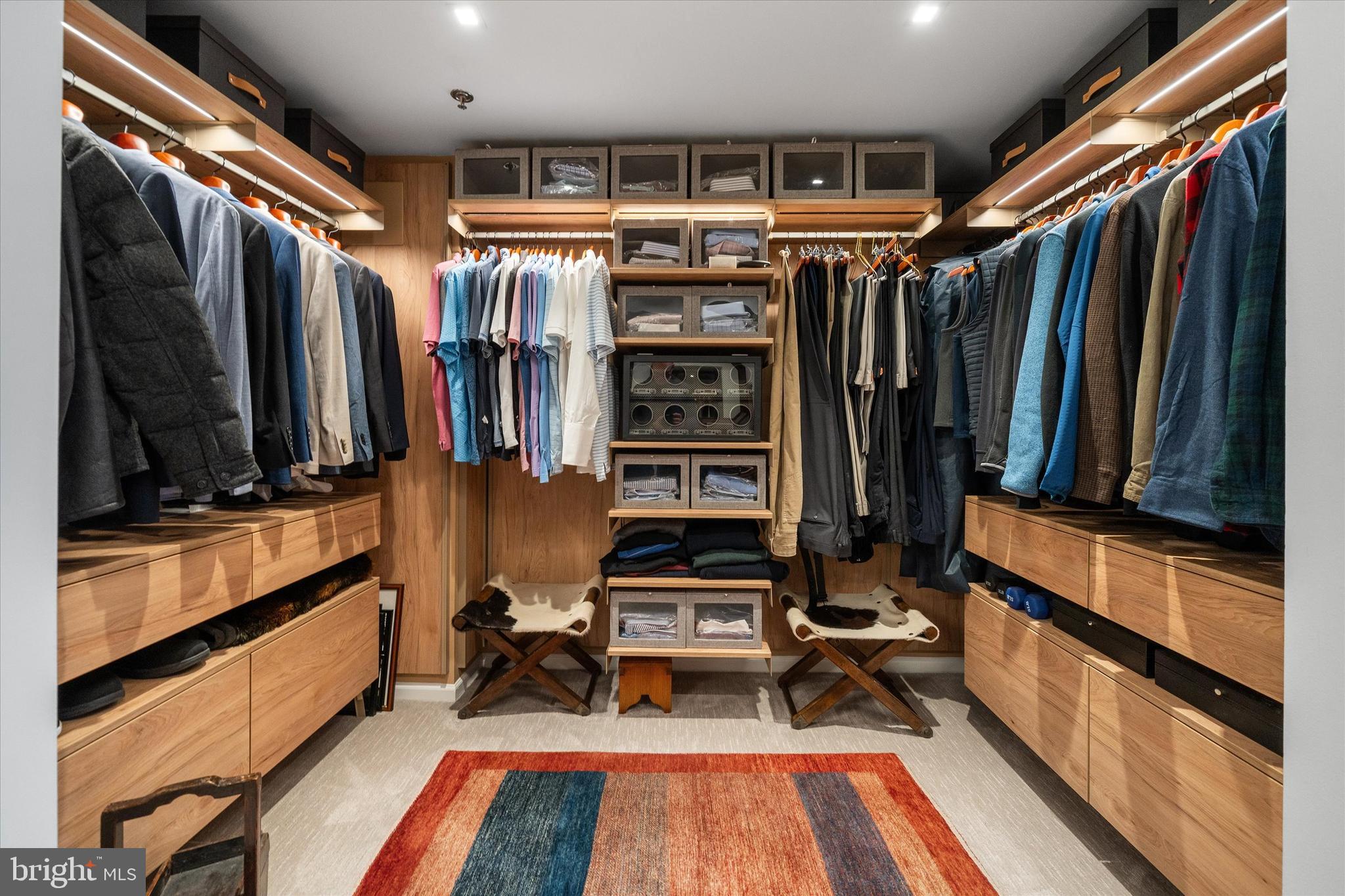 PARK PLAZA - Residential