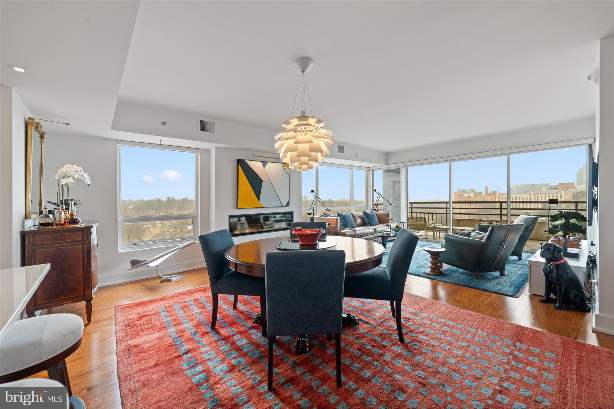 1100 LOVERING AVENUE UNIT 802