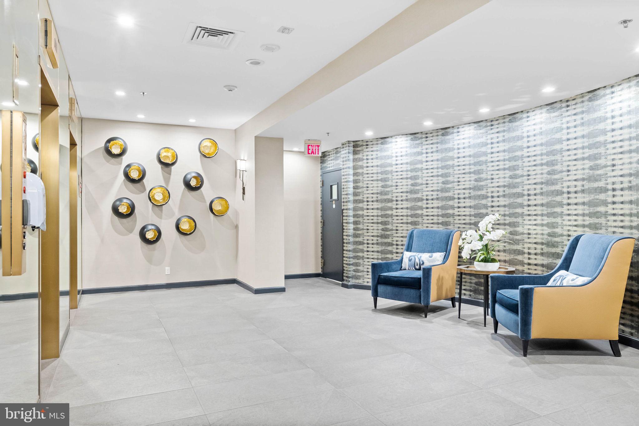 PARK PLAZA - Residential