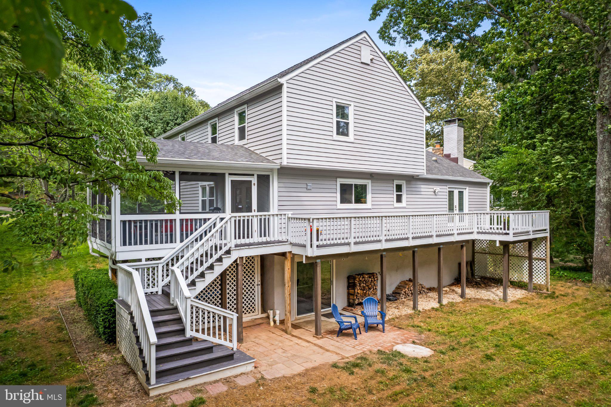 302 WOOD SHADOWS COURT