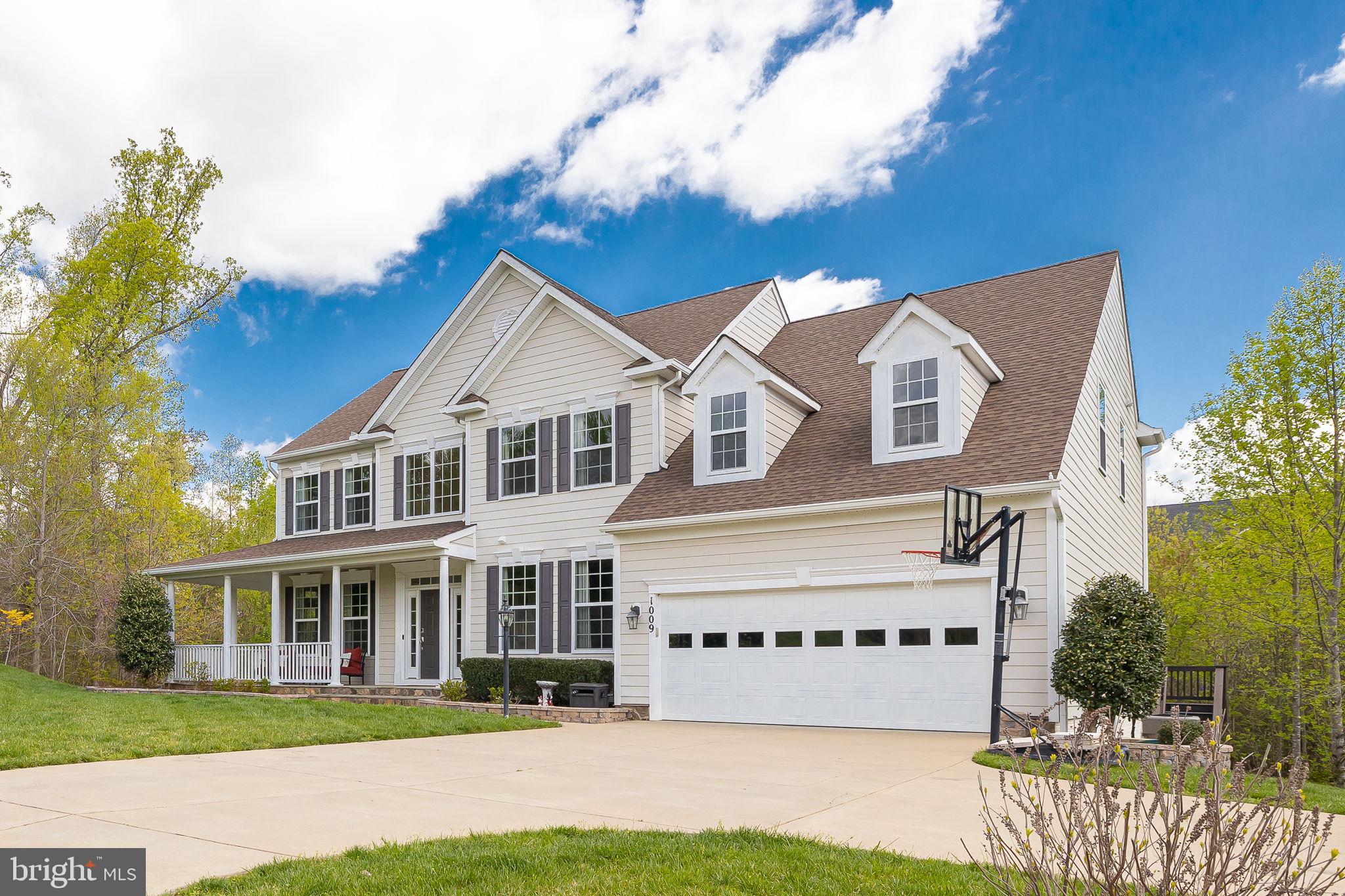 ESTATES OF IDLEWILD - Residential