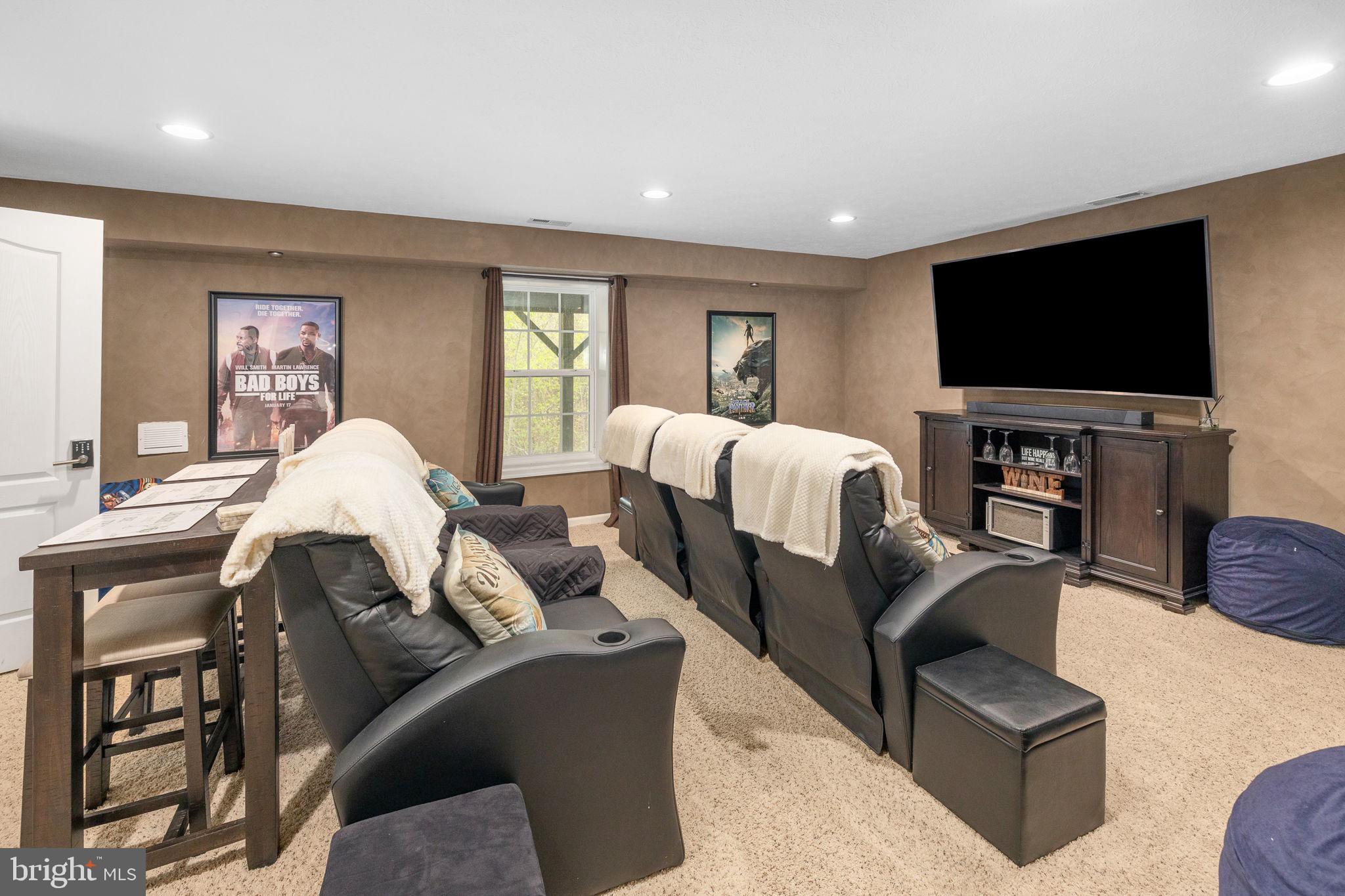 ESTATES OF IDLEWILD - Residential