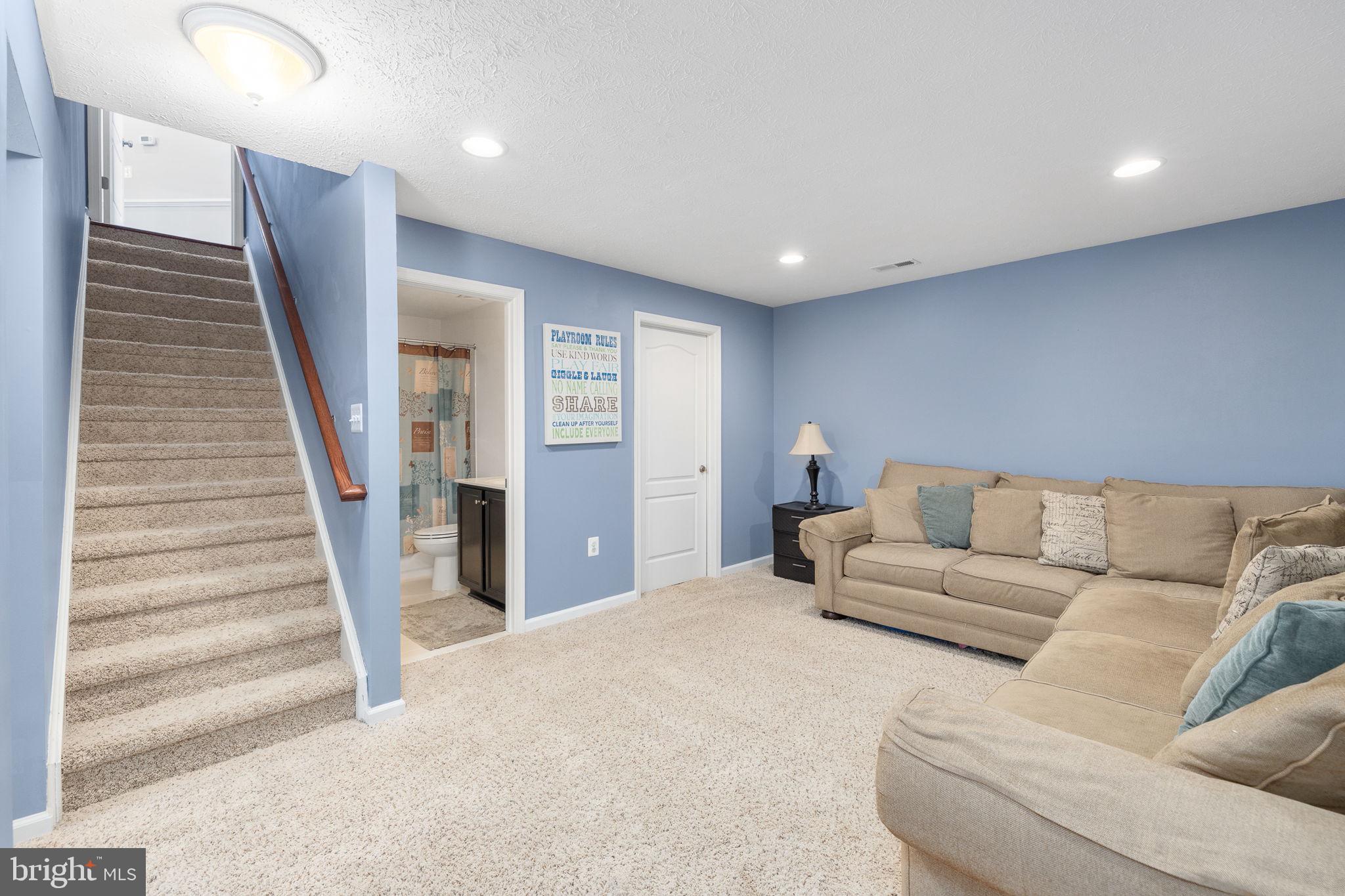 ESTATES OF IDLEWILD - Residential