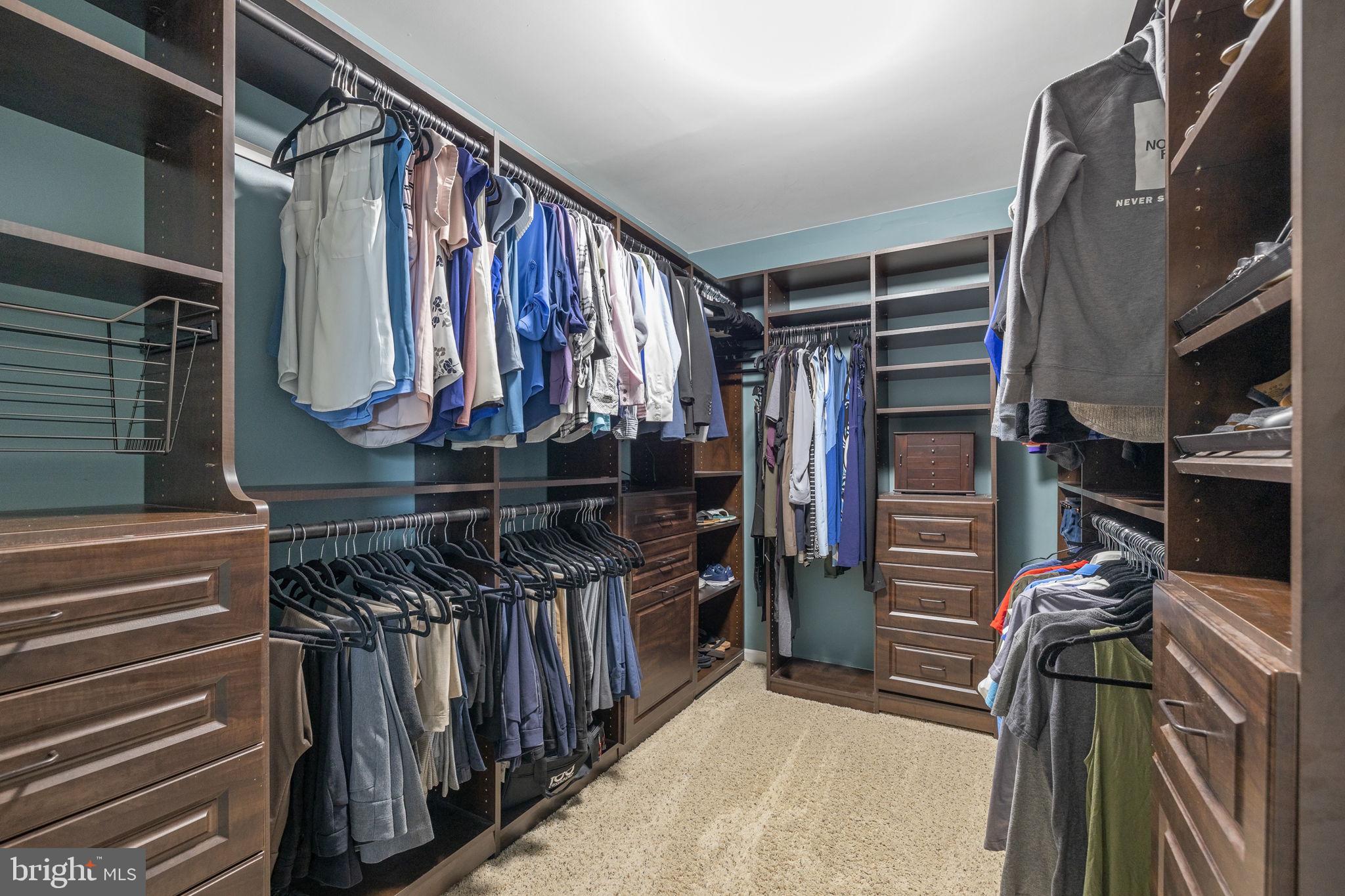 ESTATES OF IDLEWILD - Residential