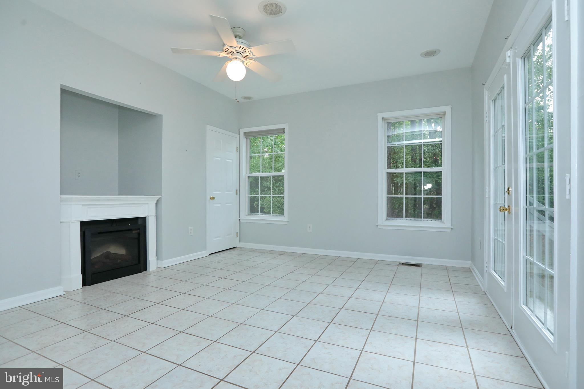 SWAN POINT - Residential