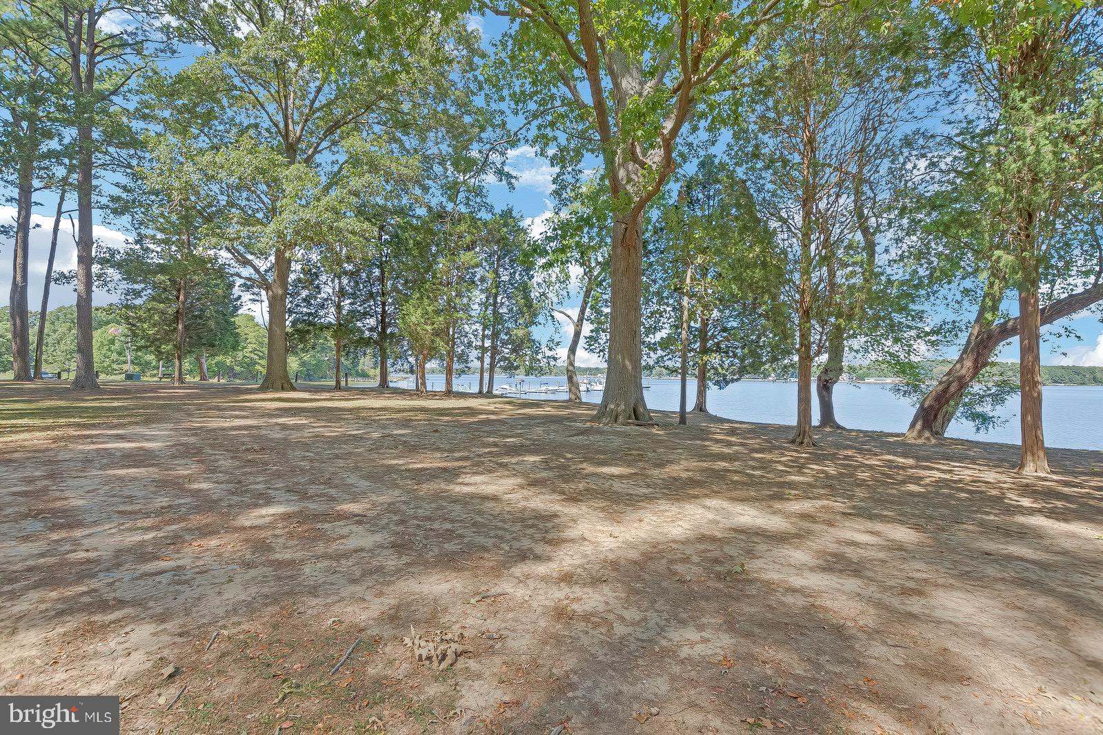 SWAN POINT - Residential