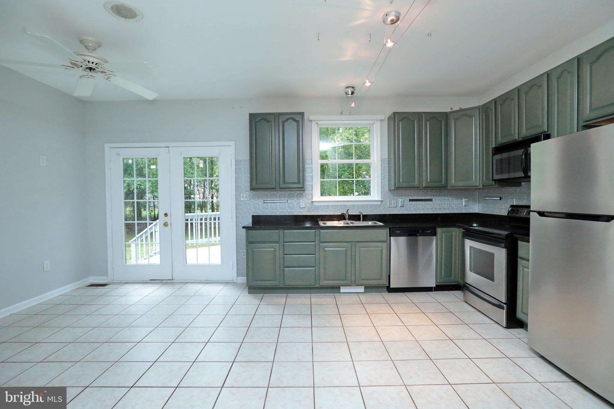 SWAN POINT - Residential