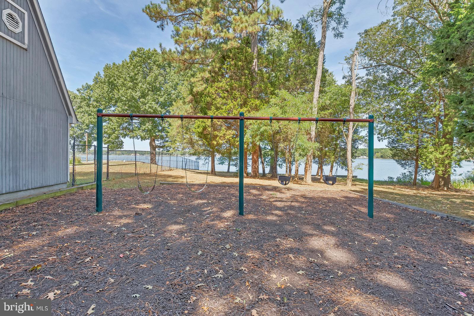 SWAN POINT - Residential