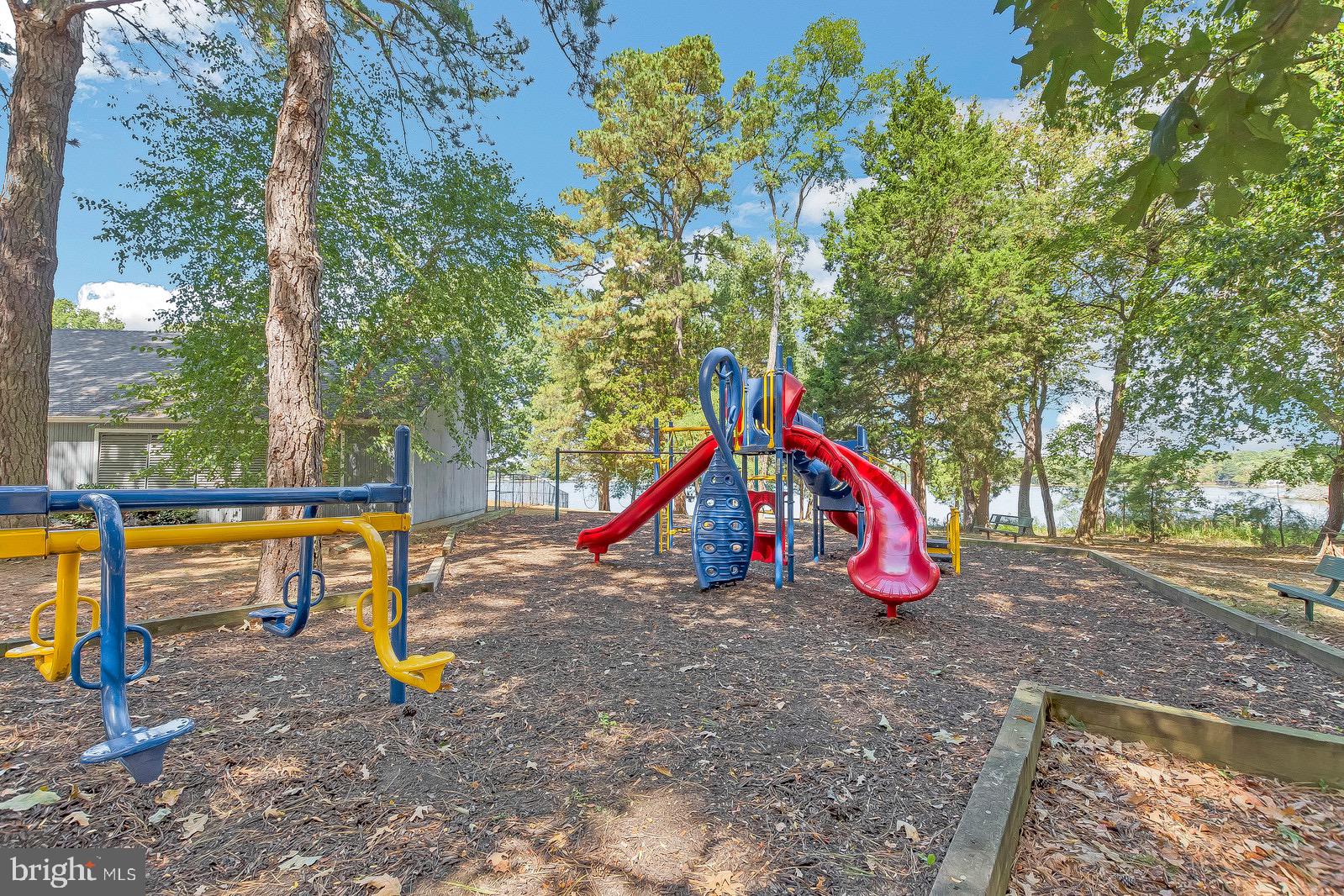 SWAN POINT - Residential