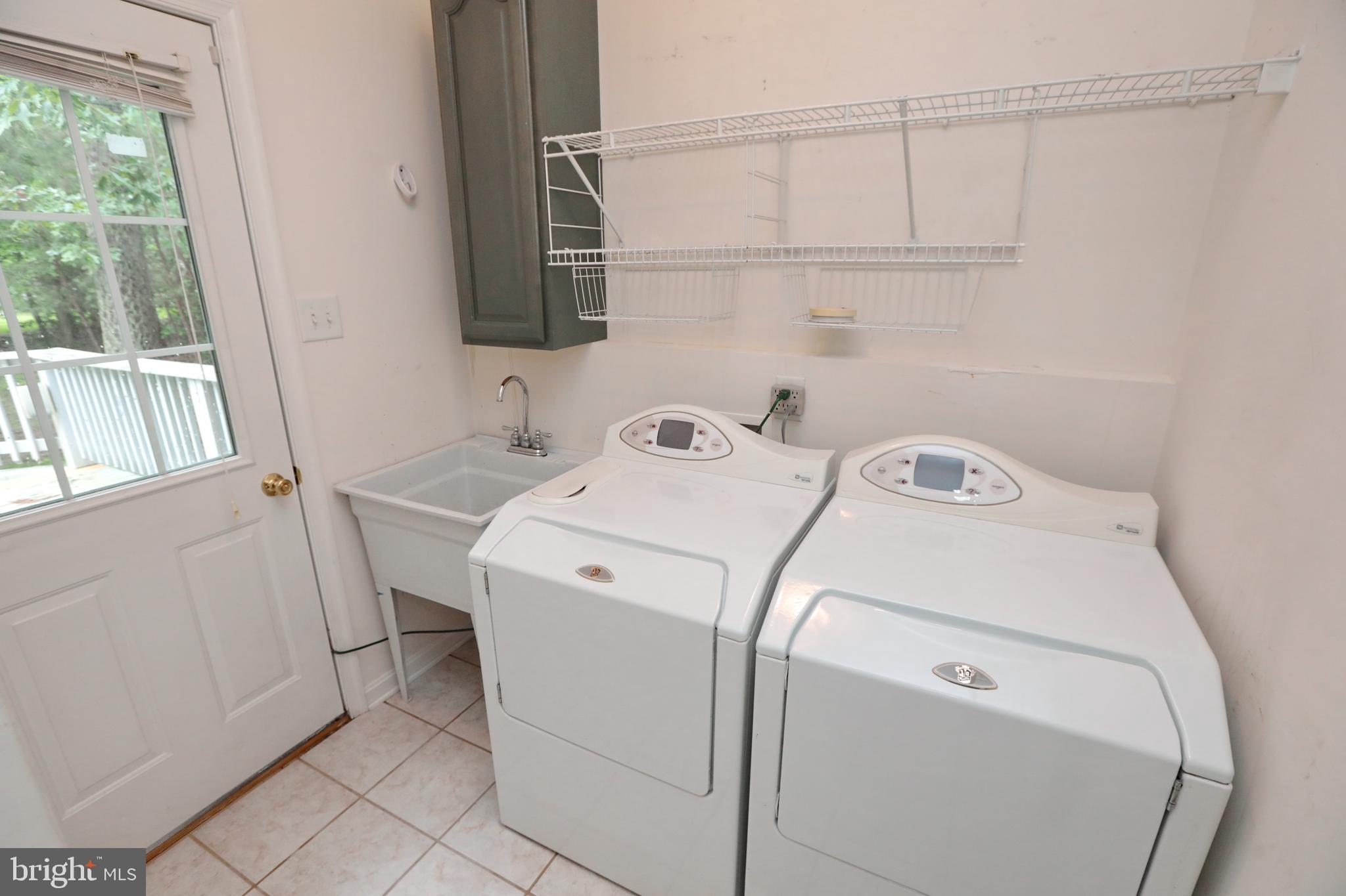 SWAN POINT - Residential