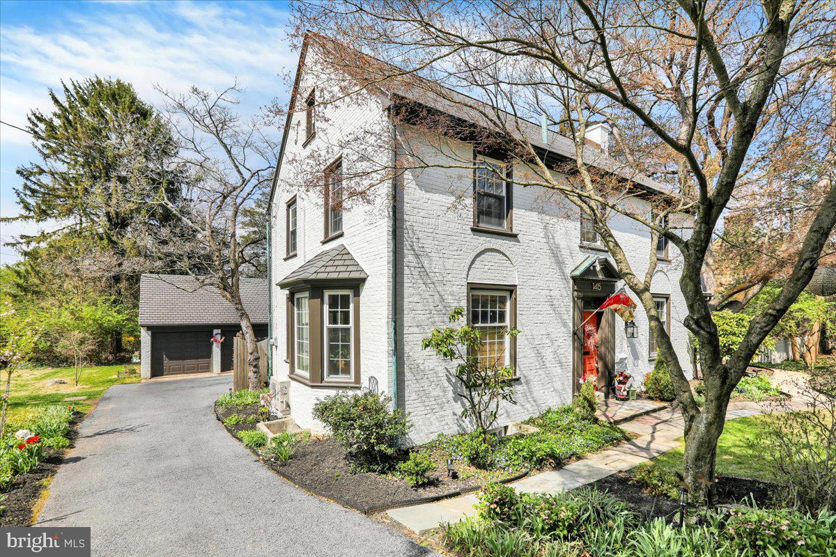 WYOMISSING PARK - Residential