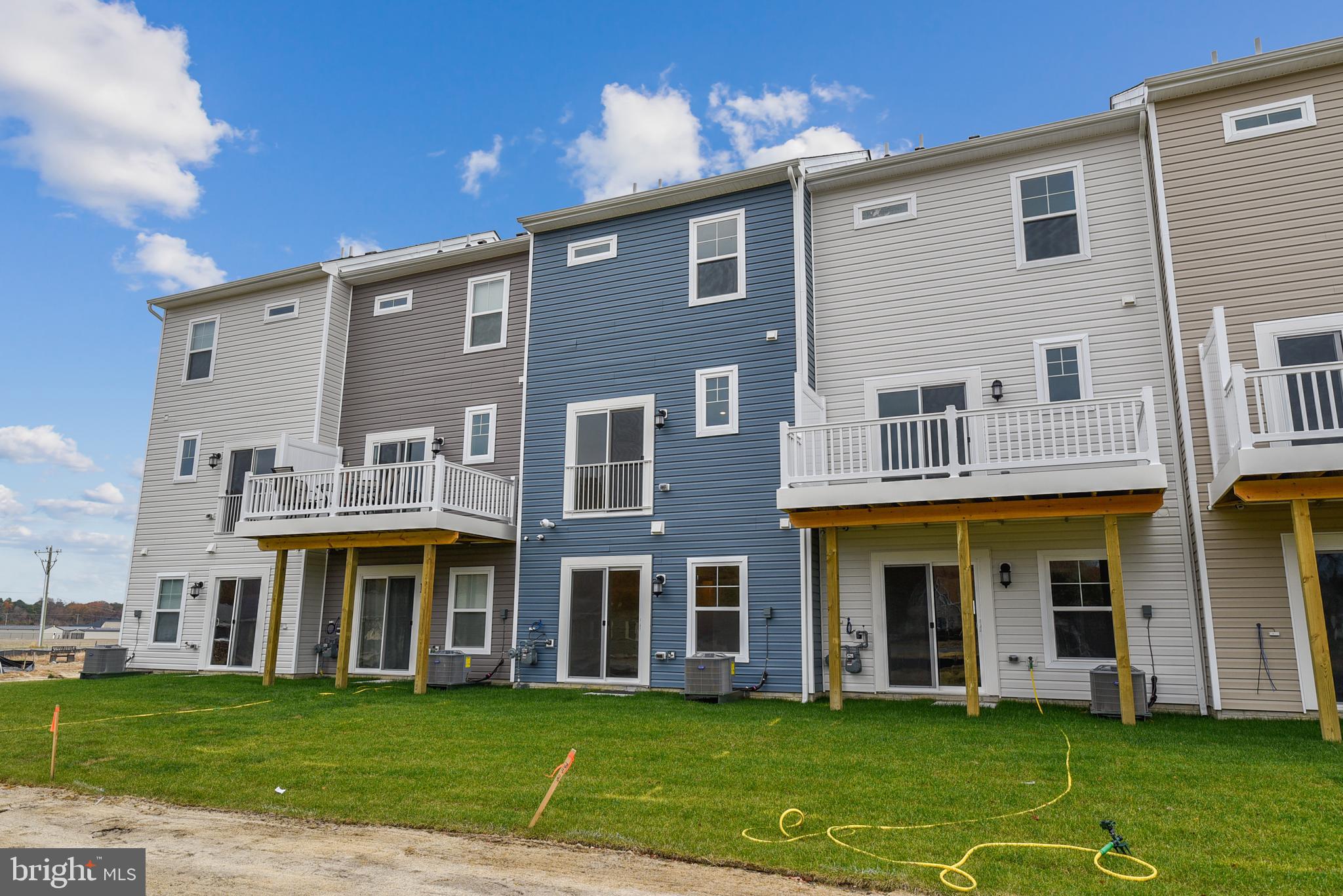 24333 CASSVILLE LANE