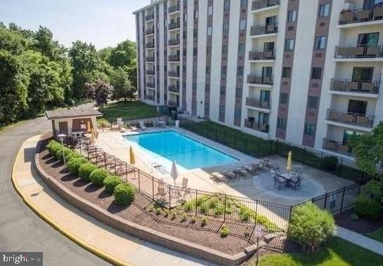 VALLEY RUN - Residential Lease