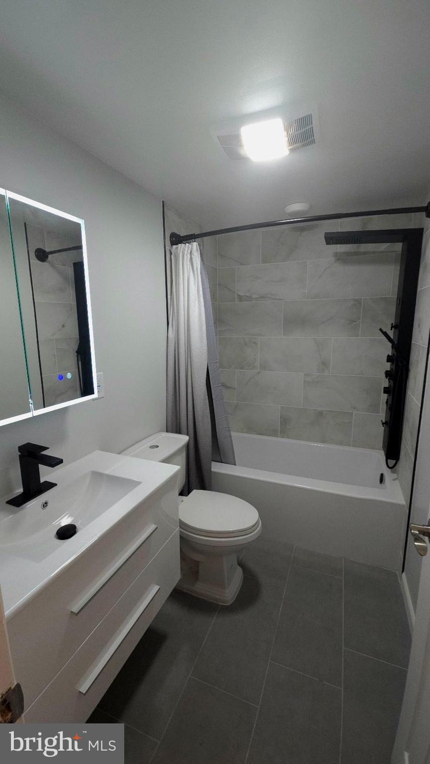 VALLEY RUN - Residential Lease